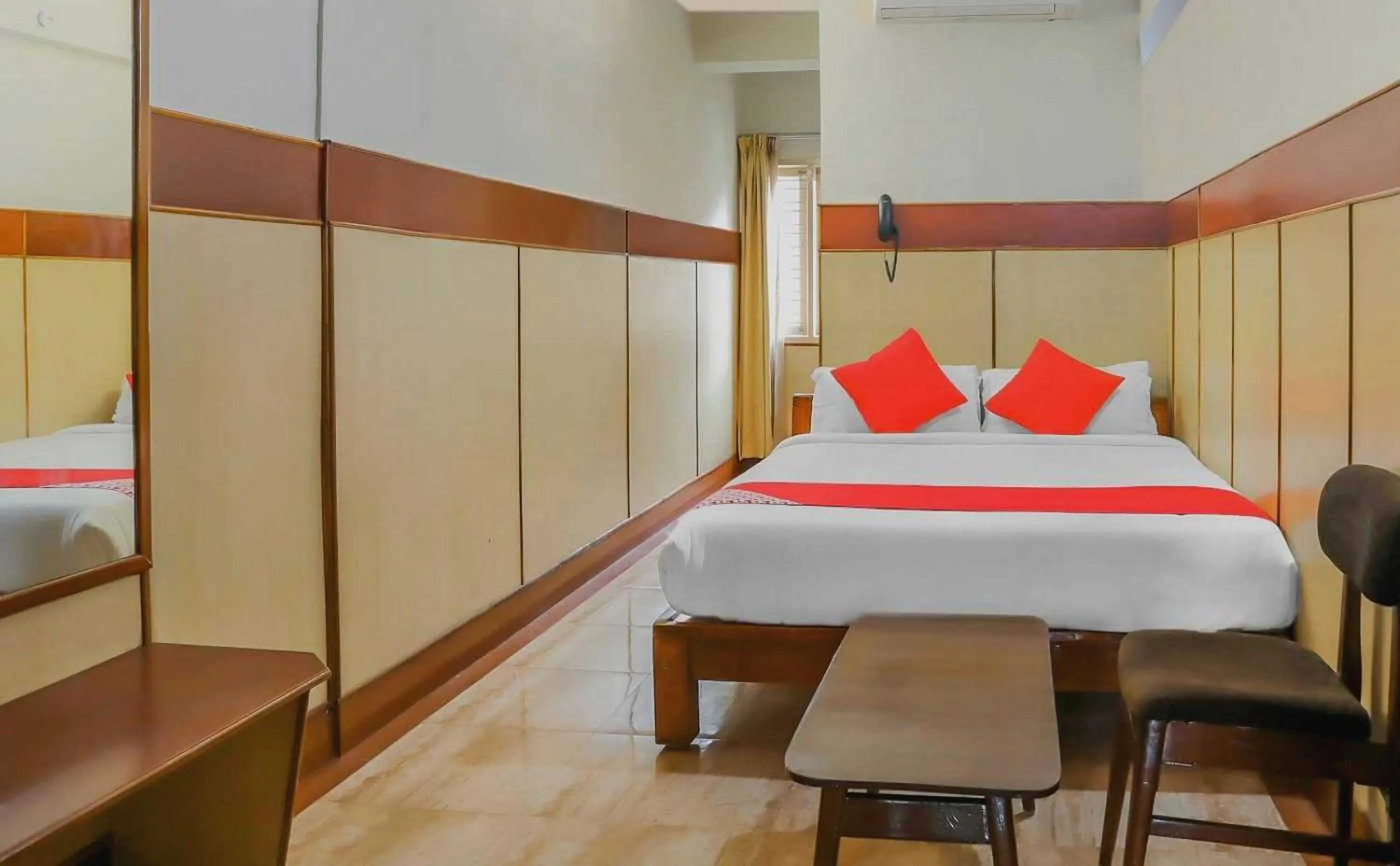 Bedroom, Bed in Hotel O Sai Vishram