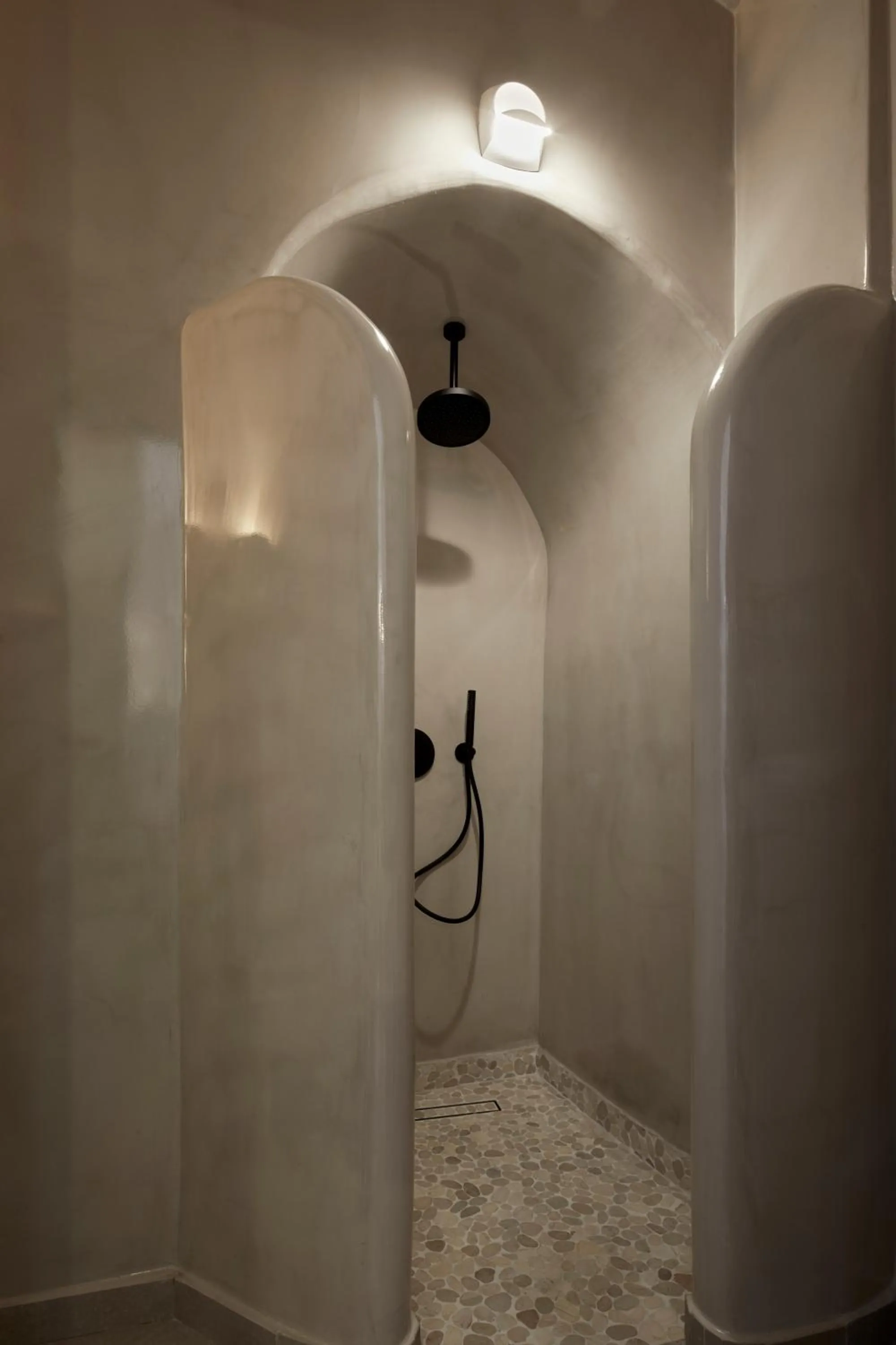 Shower in Aecon Suites