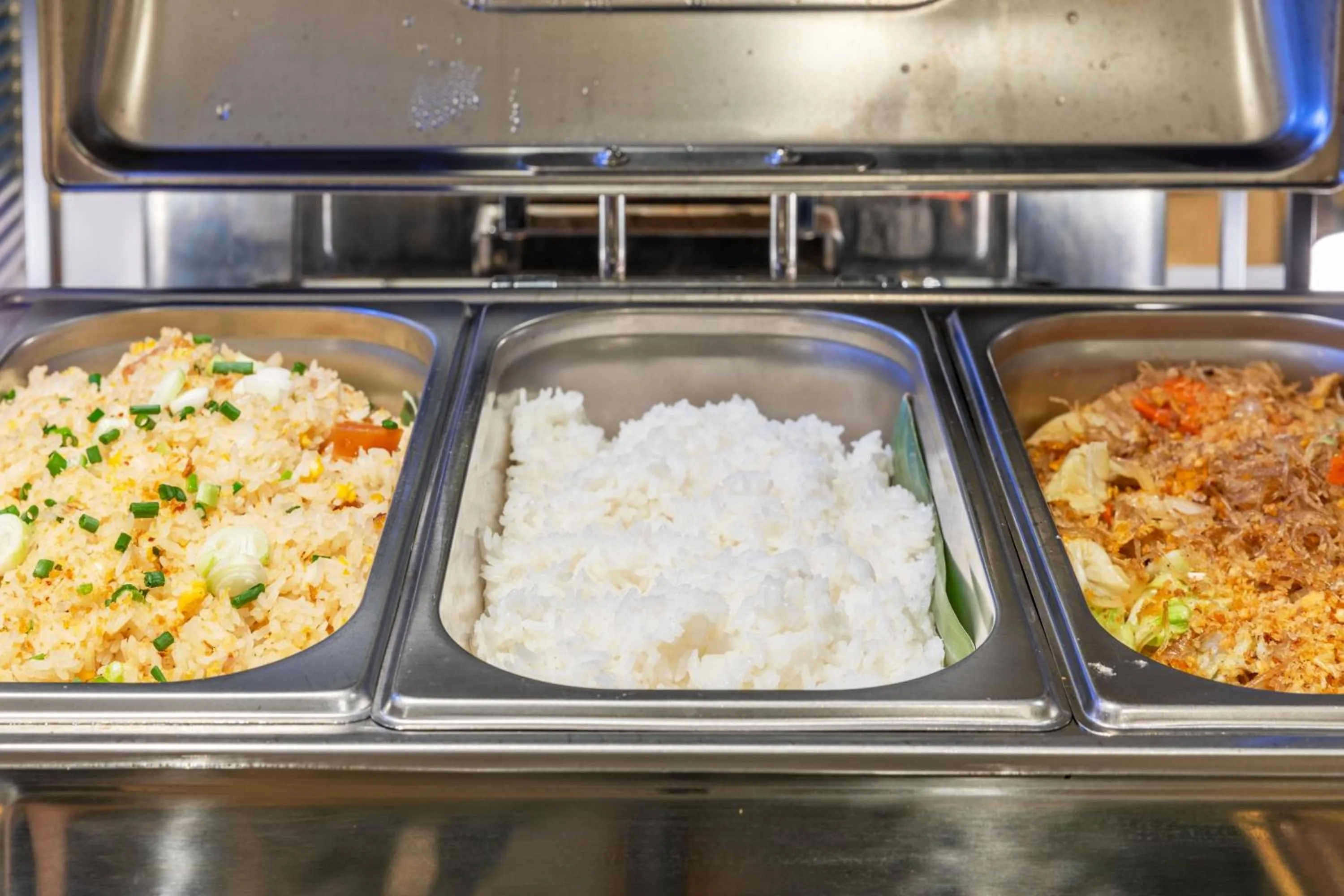 Restaurant/places to eat in Best Western Ratchada Hotel