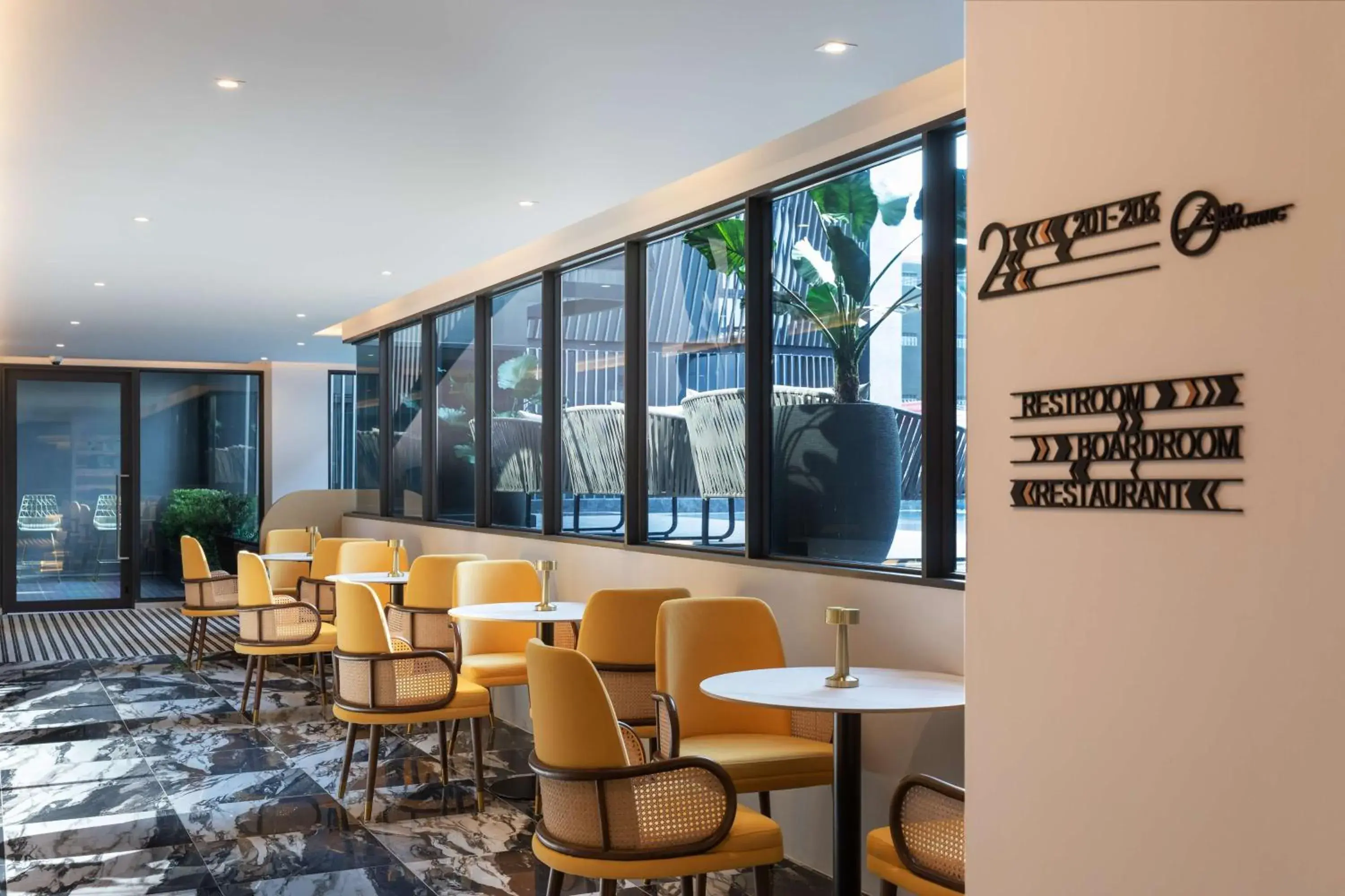 Restaurant/places to eat in Best Western Ratchada Hotel Restaurant/places to eat in Best Western Ratchada Hotel