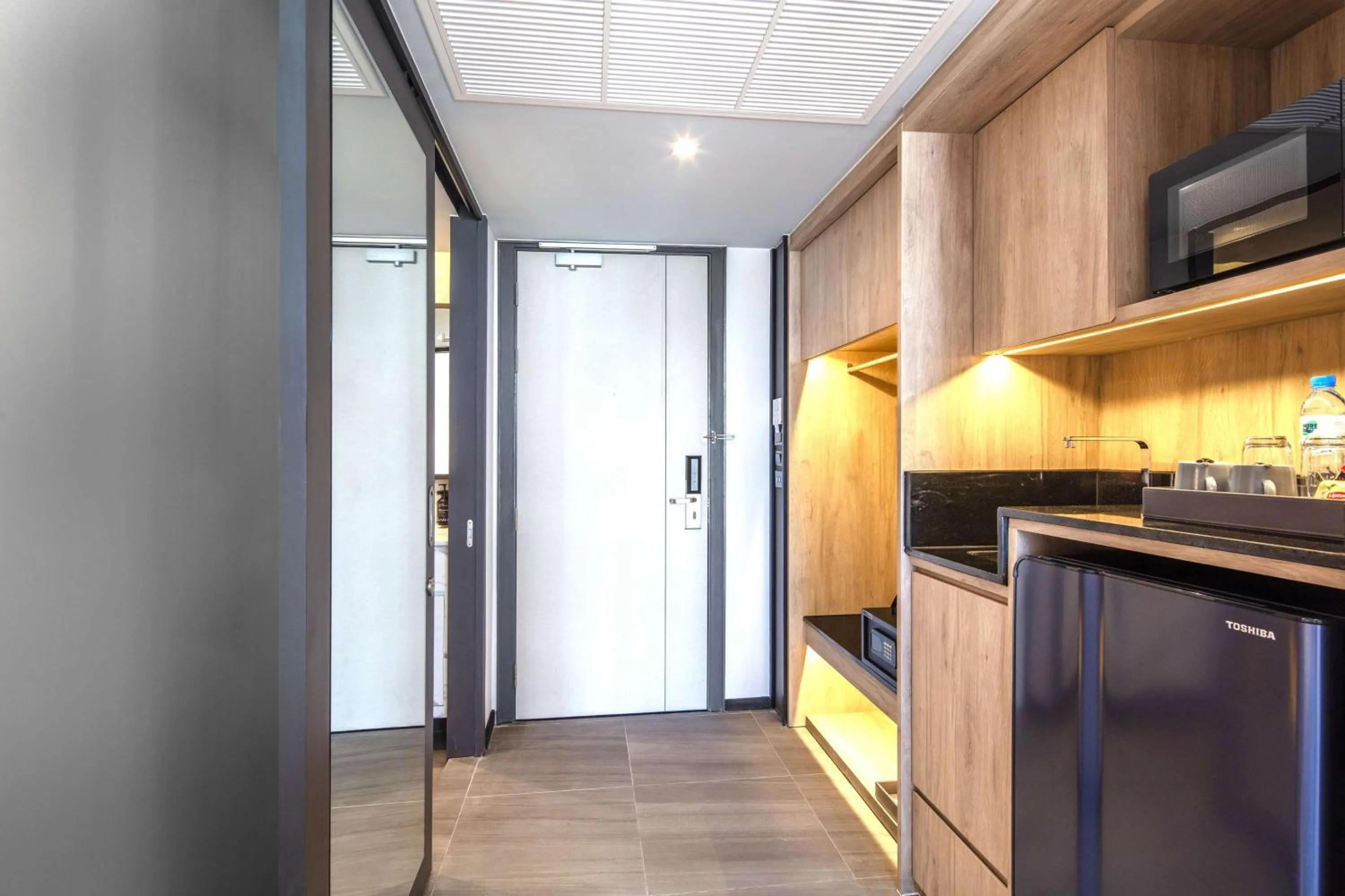 Bedroom in Best Western Ratchada Hotel