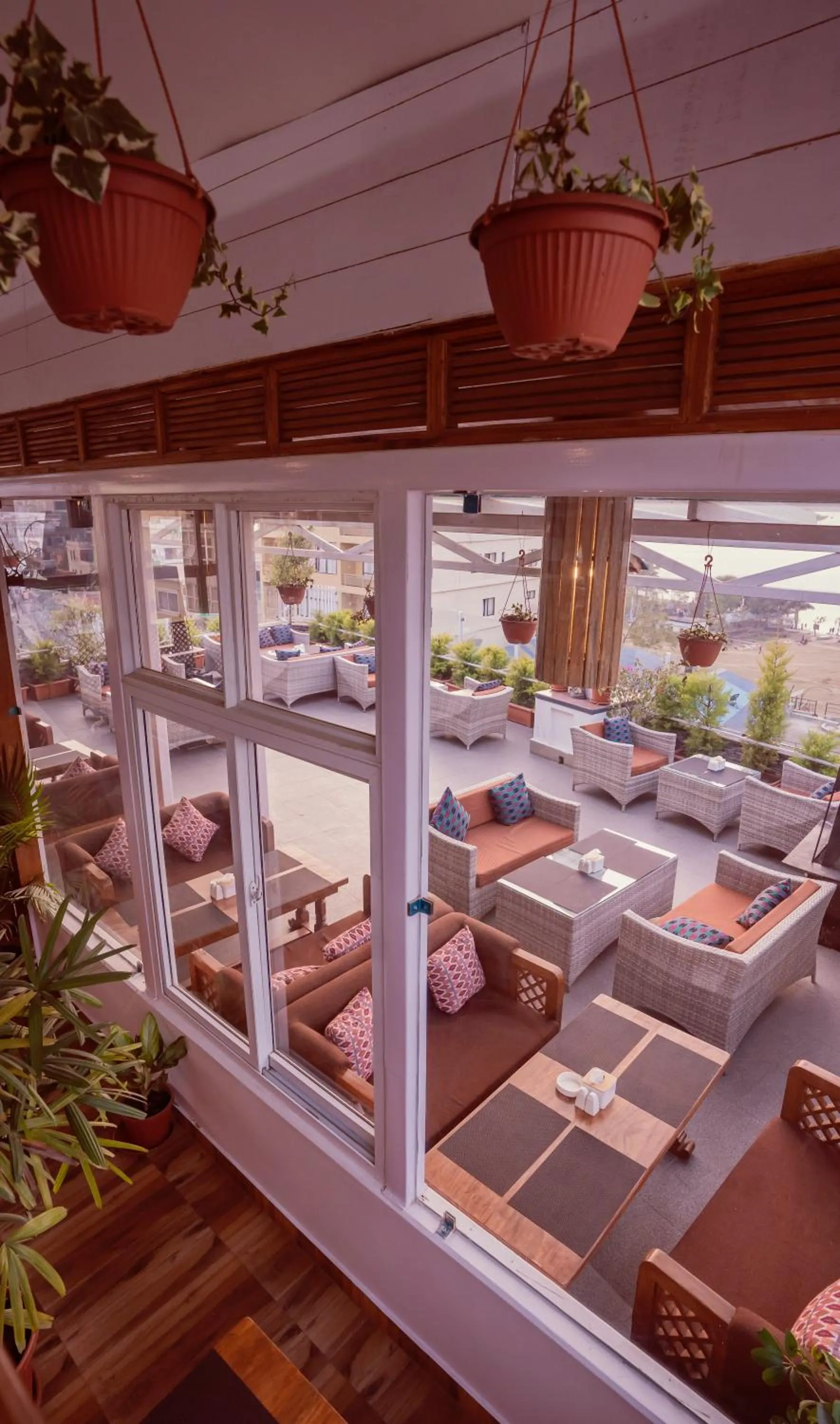 Restaurant/places to eat in Himalayan Glory Inn