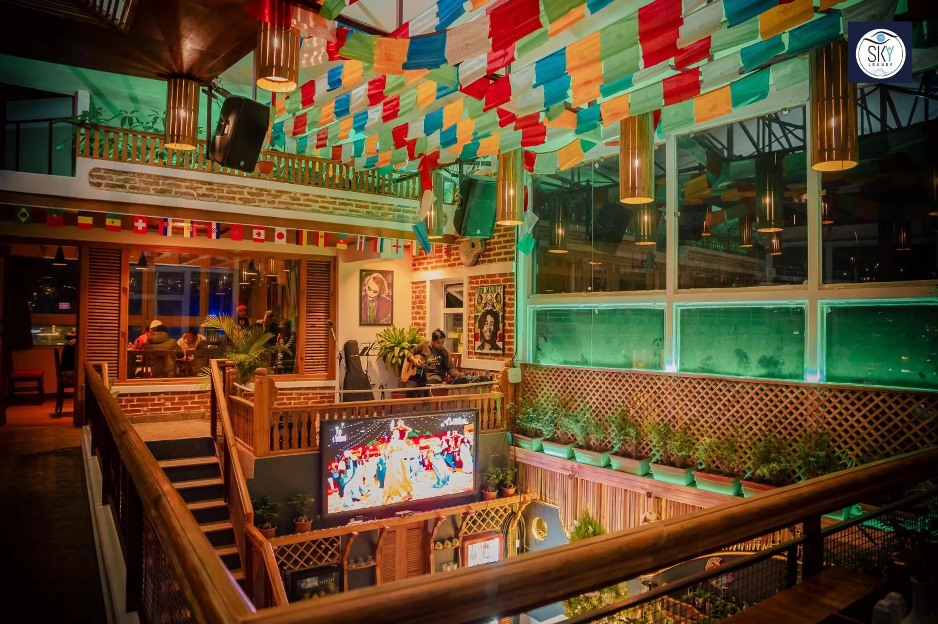 Lounge or bar in Himalayan Glory Inn