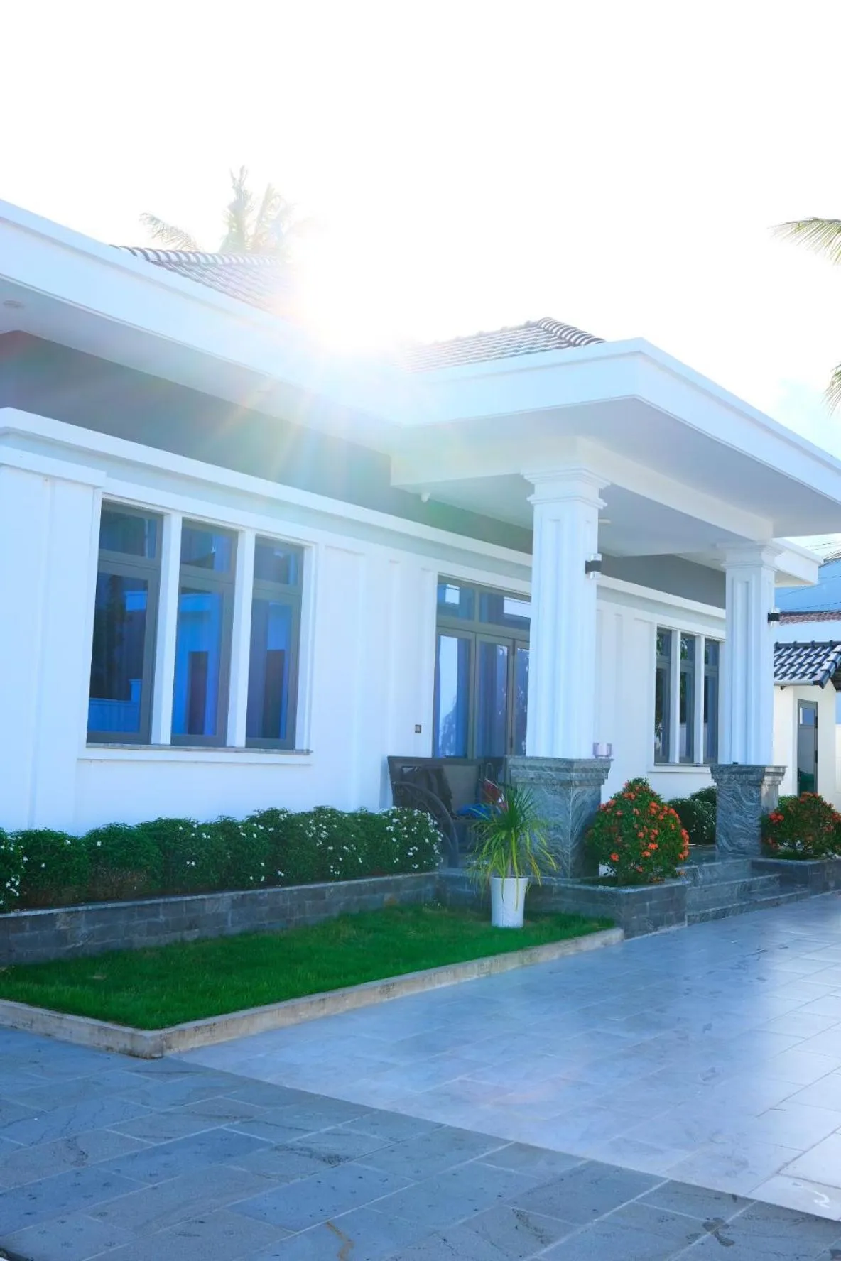 Property building in LAM BUNGALOW Resort & Spa