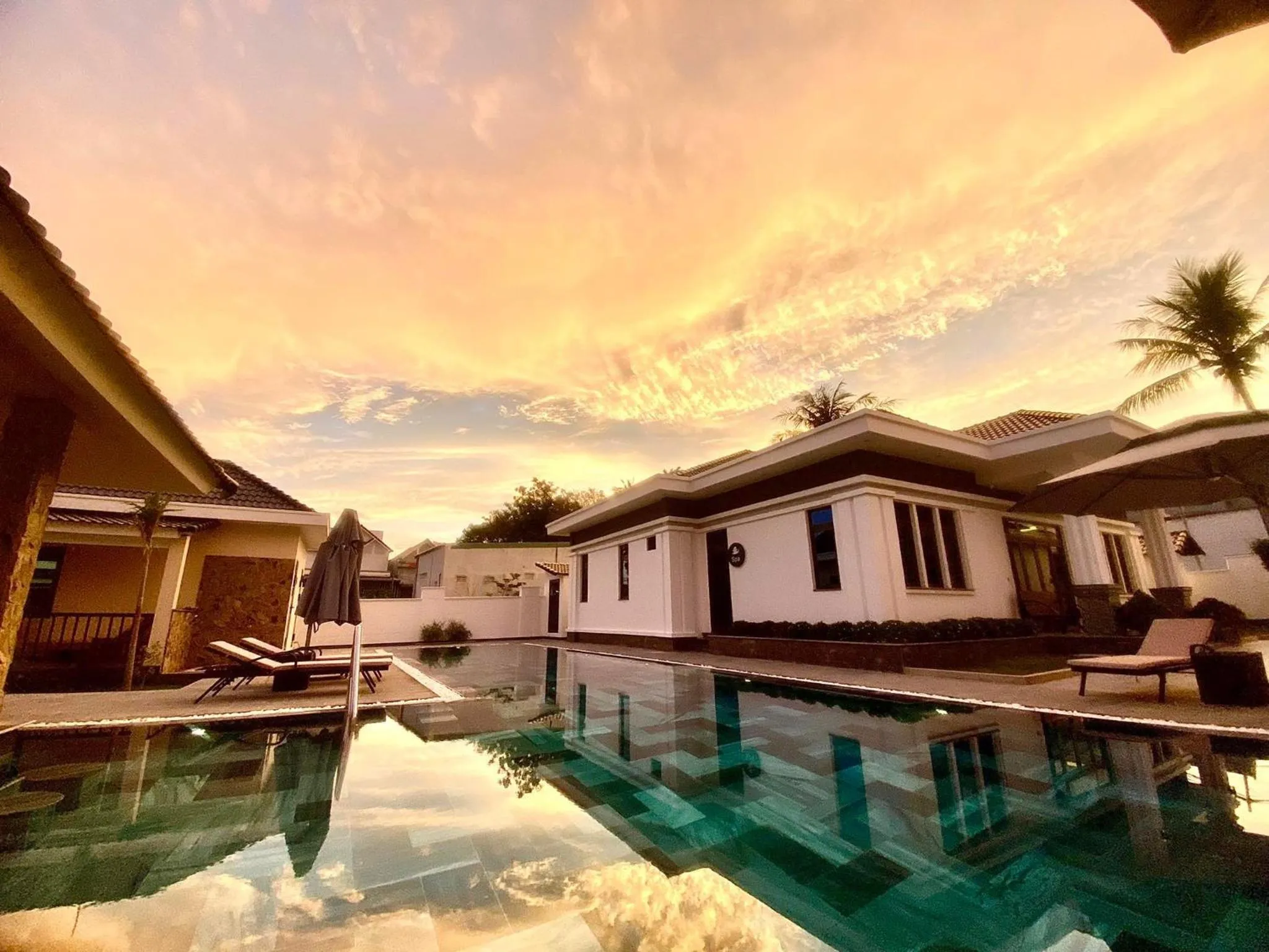 Property building in LAM BUNGALOW Resort & Spa