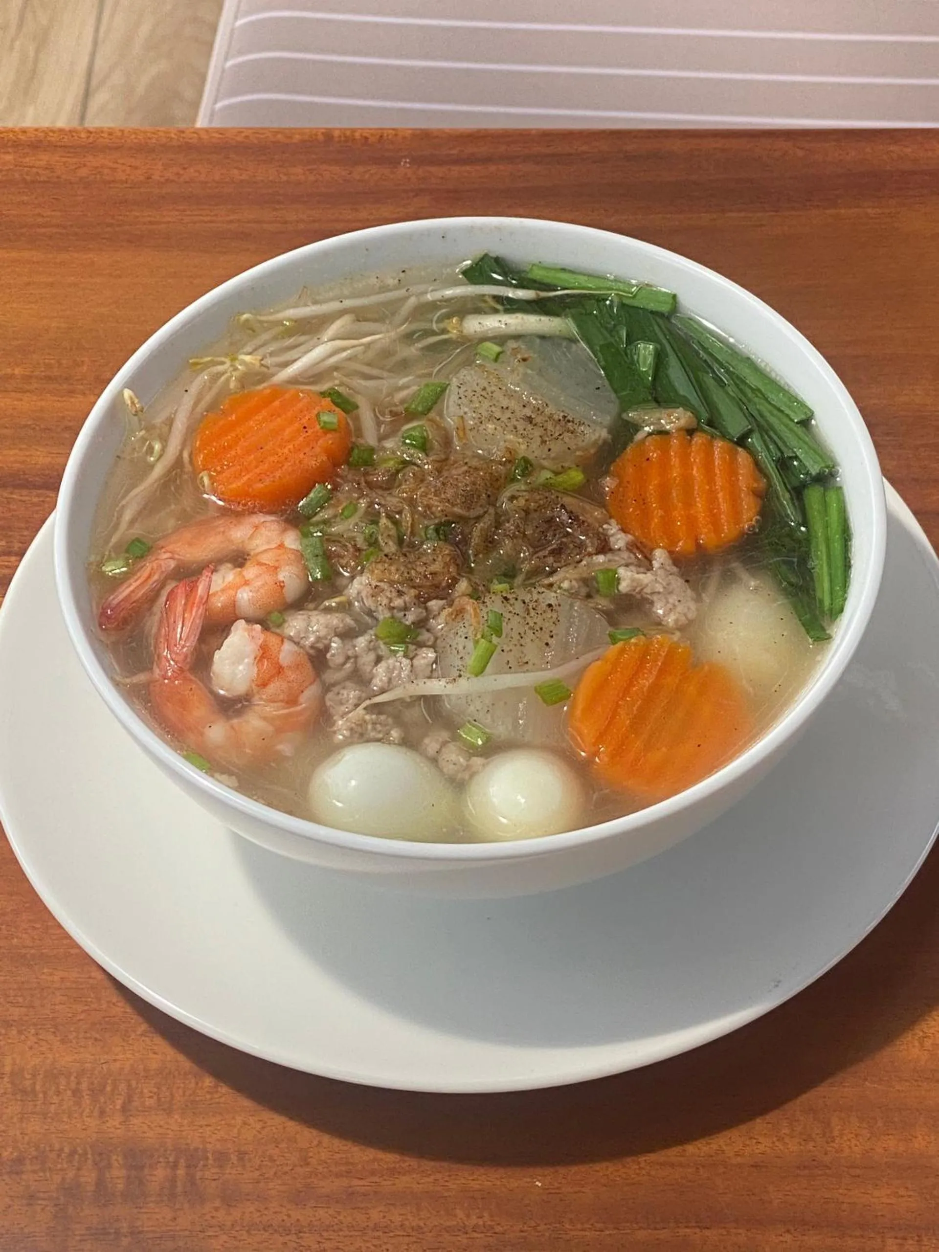 Food and drinks in LAM BUNGALOW Resort & Spa