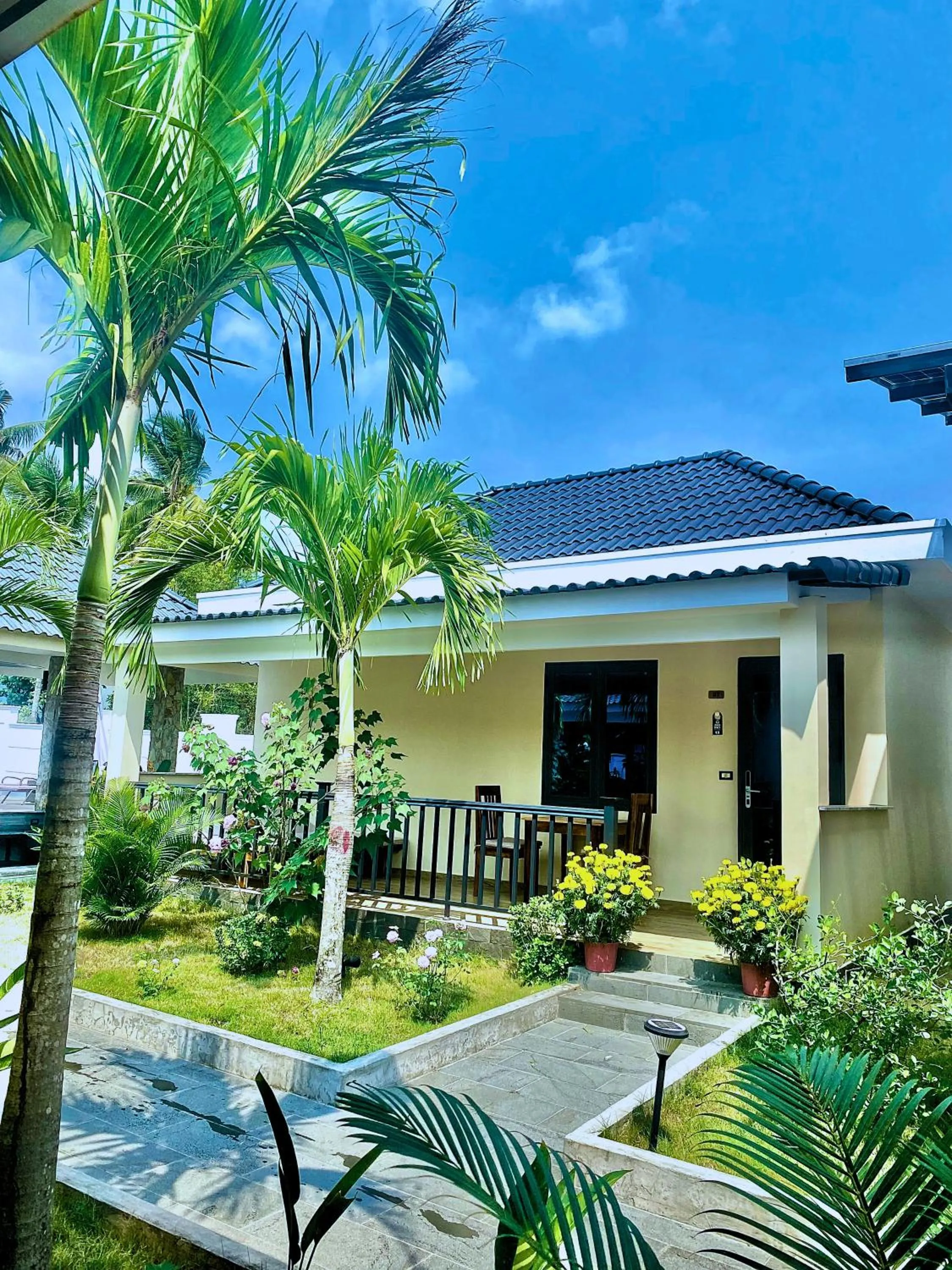 Property building in LAM BUNGALOW Resort & Spa