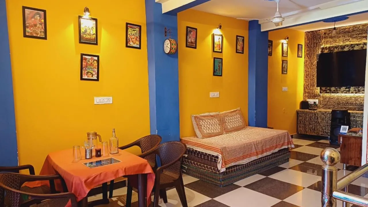 Restaurant/places to eat in The Mehran way Homestay
