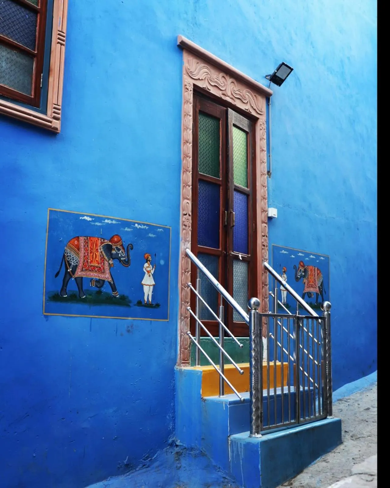 Property building in The Mehran way Homestay