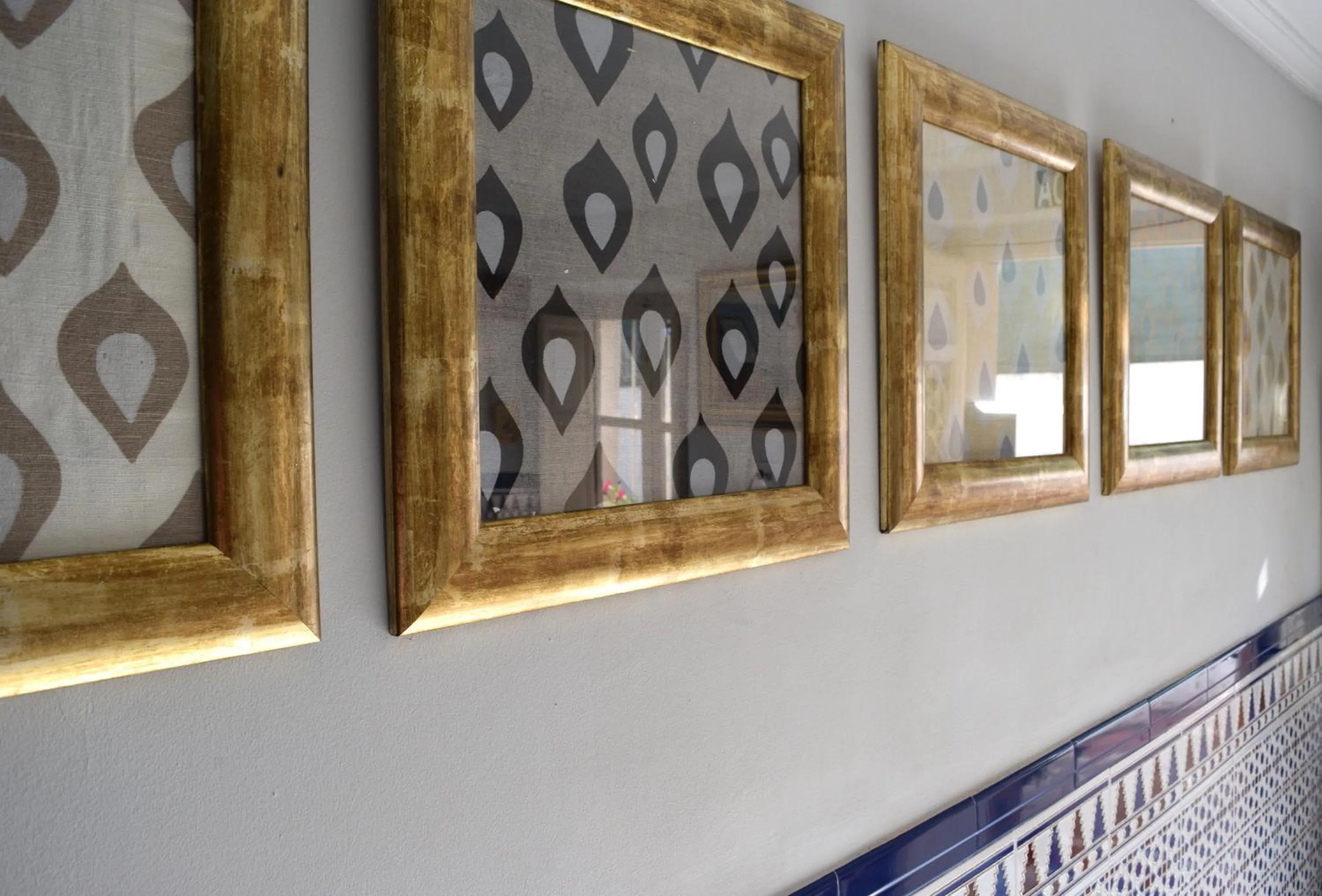 Decorative detail in Pensión Aduar