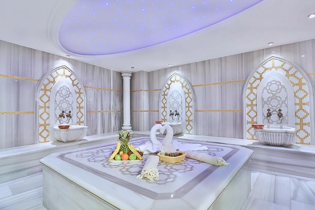 Spa and wellness centre/facilities in Emirhan Palace Hotel