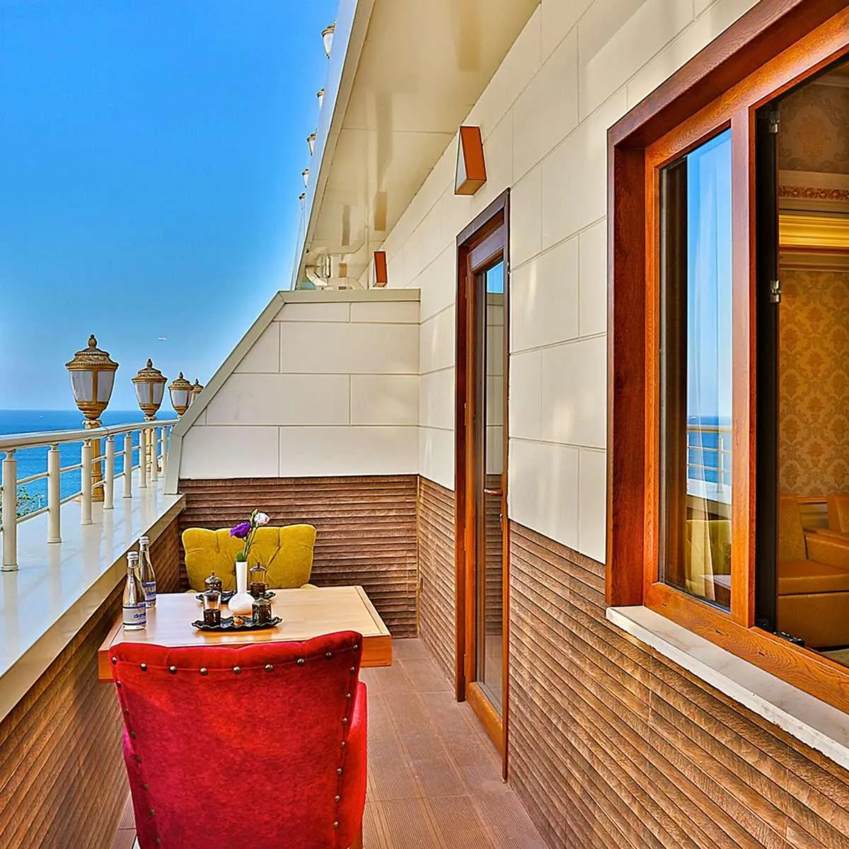 Balcony/Terrace in Emirhan Palace Hotel