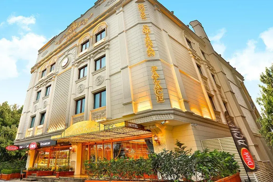 Property building in Emirhan Palace Hotel Property building in Emirhan Palace Hotel