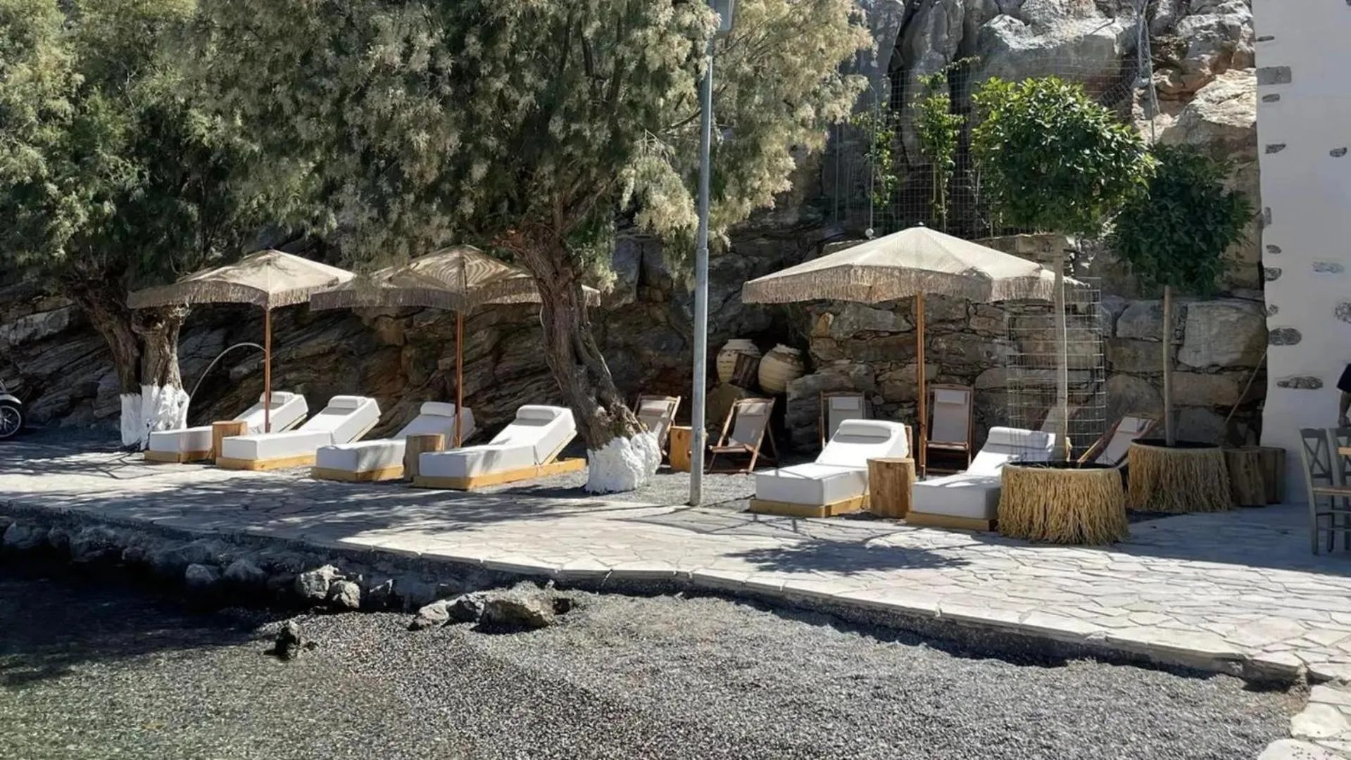 Amalthea Luxury Suites