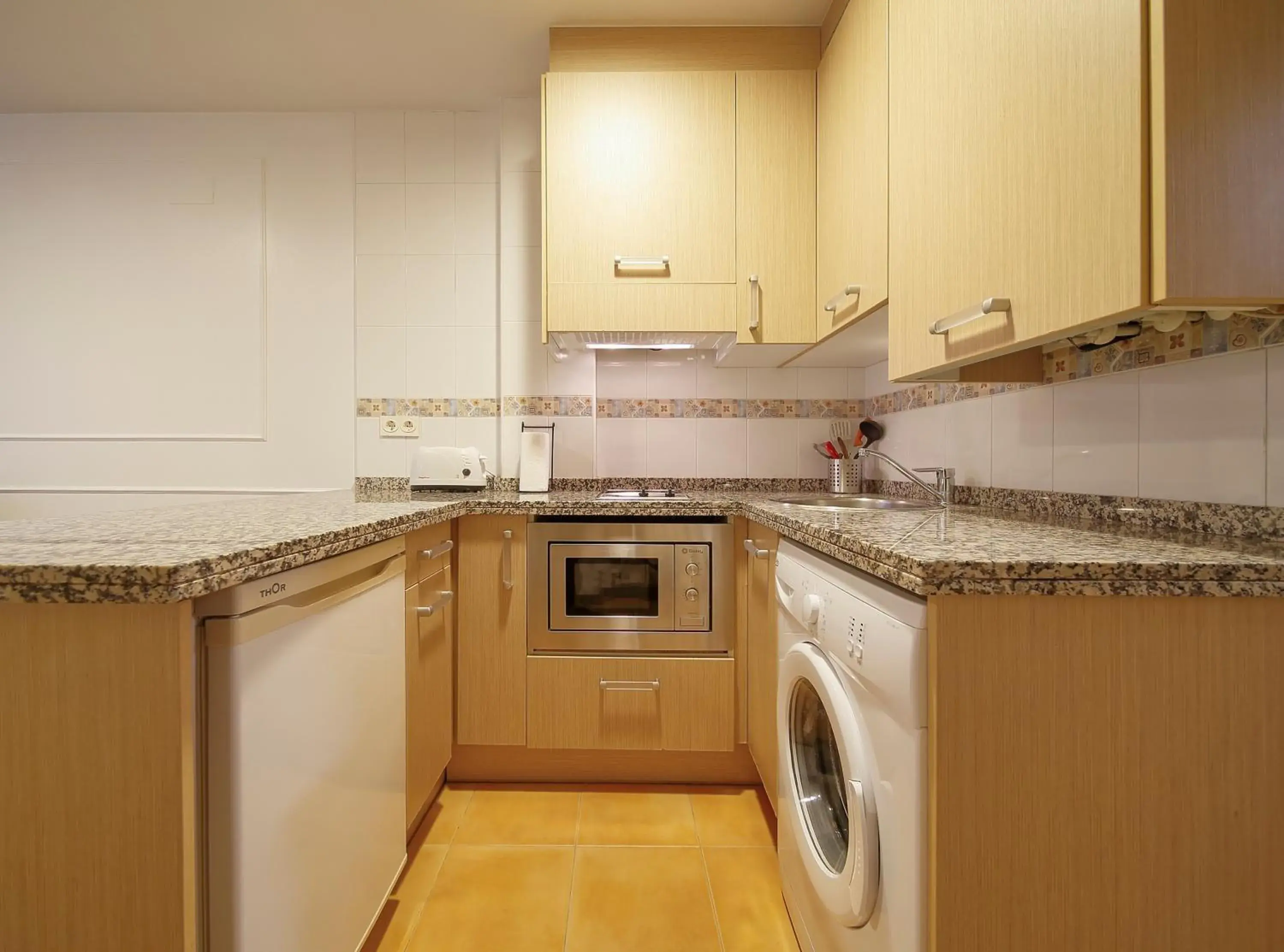 Kitchen or kitchenette in Apartamentos Urban Blue, Blue Hotels Kitchen or kitchenette in Apartamentos Urban Blue, Blue Hotels