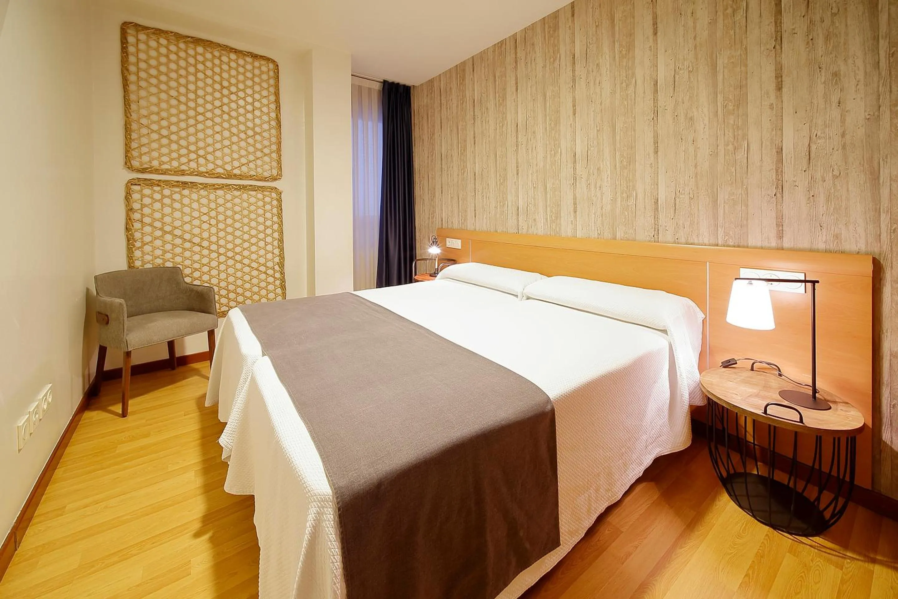 Decorative detail, Bed in Apartamentos Urban Blue, Blue Hotels