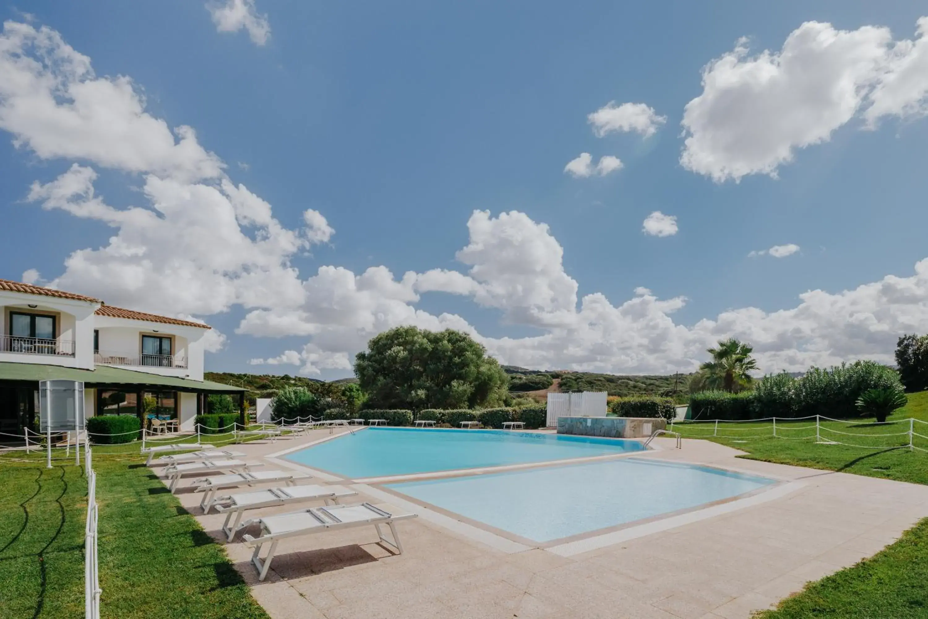 Swimming pool in La Smeraldina Resort Swimming pool in La Smeraldina Resort