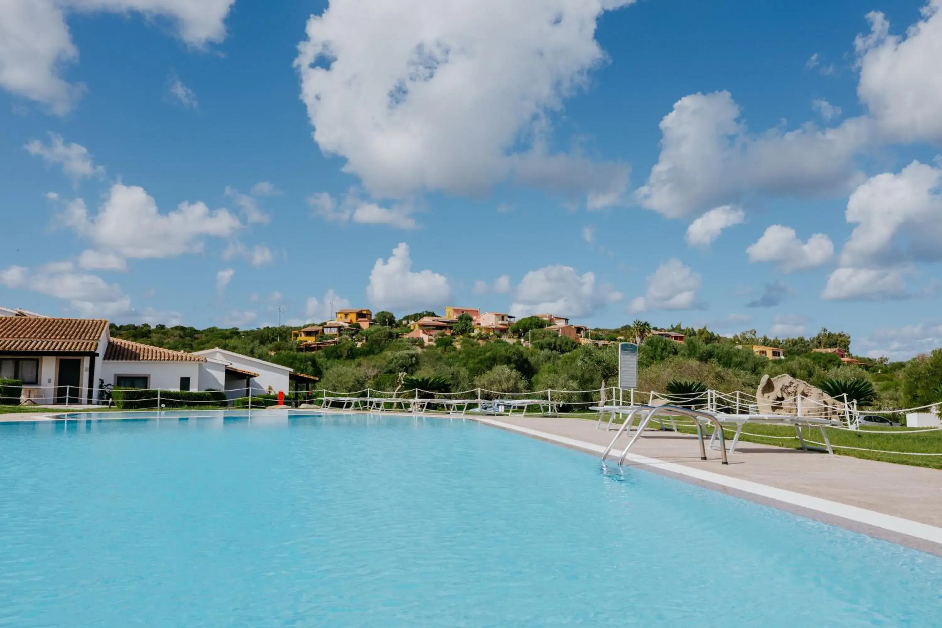 Swimming pool in La Smeraldina Resort Swimming pool in La Smeraldina Resort