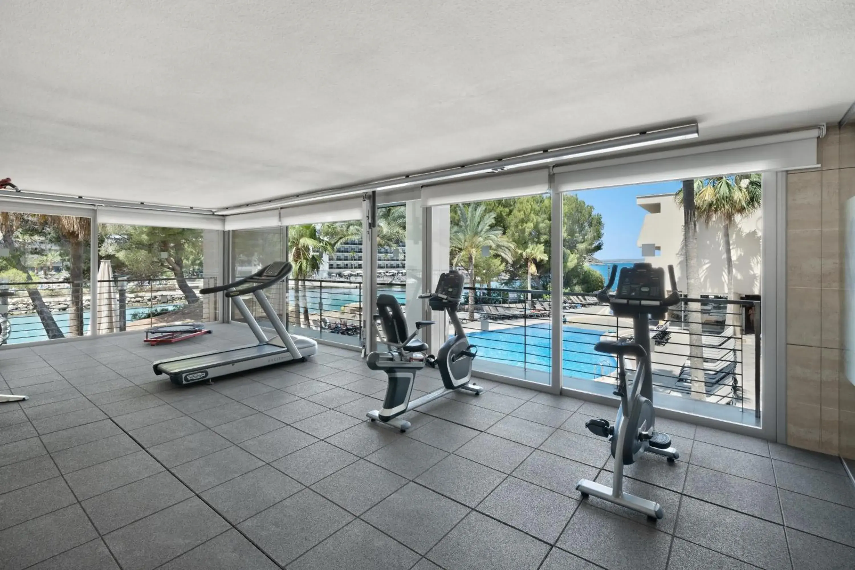 Fitness centre/facilities in Occidental Cala Viñas Fitness centre/facilities in Occidental Cala Viñas