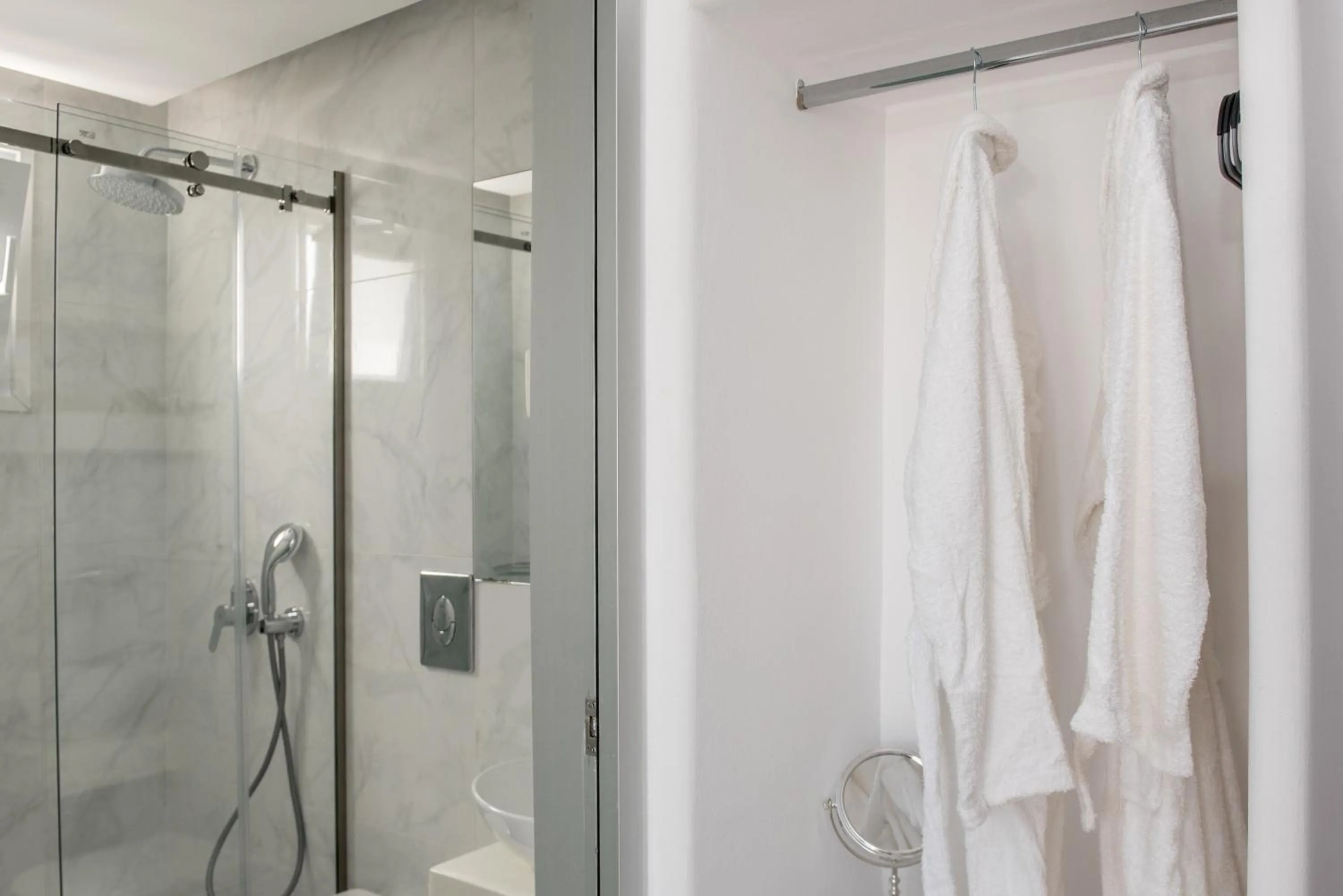 Shower in Cyclades Hotel