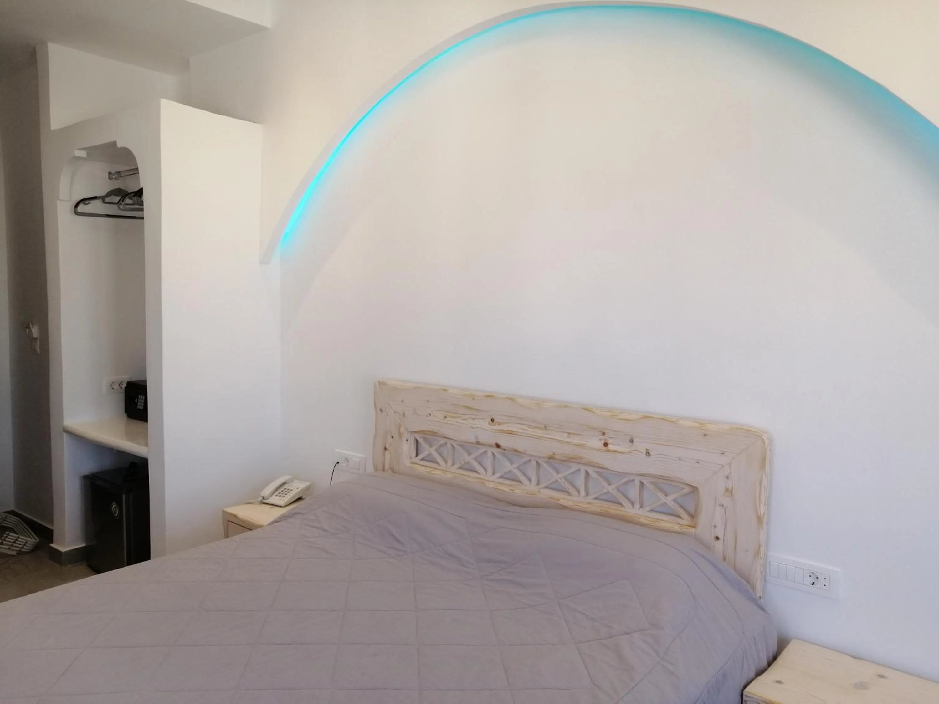Bedroom in Cyclades Hotel