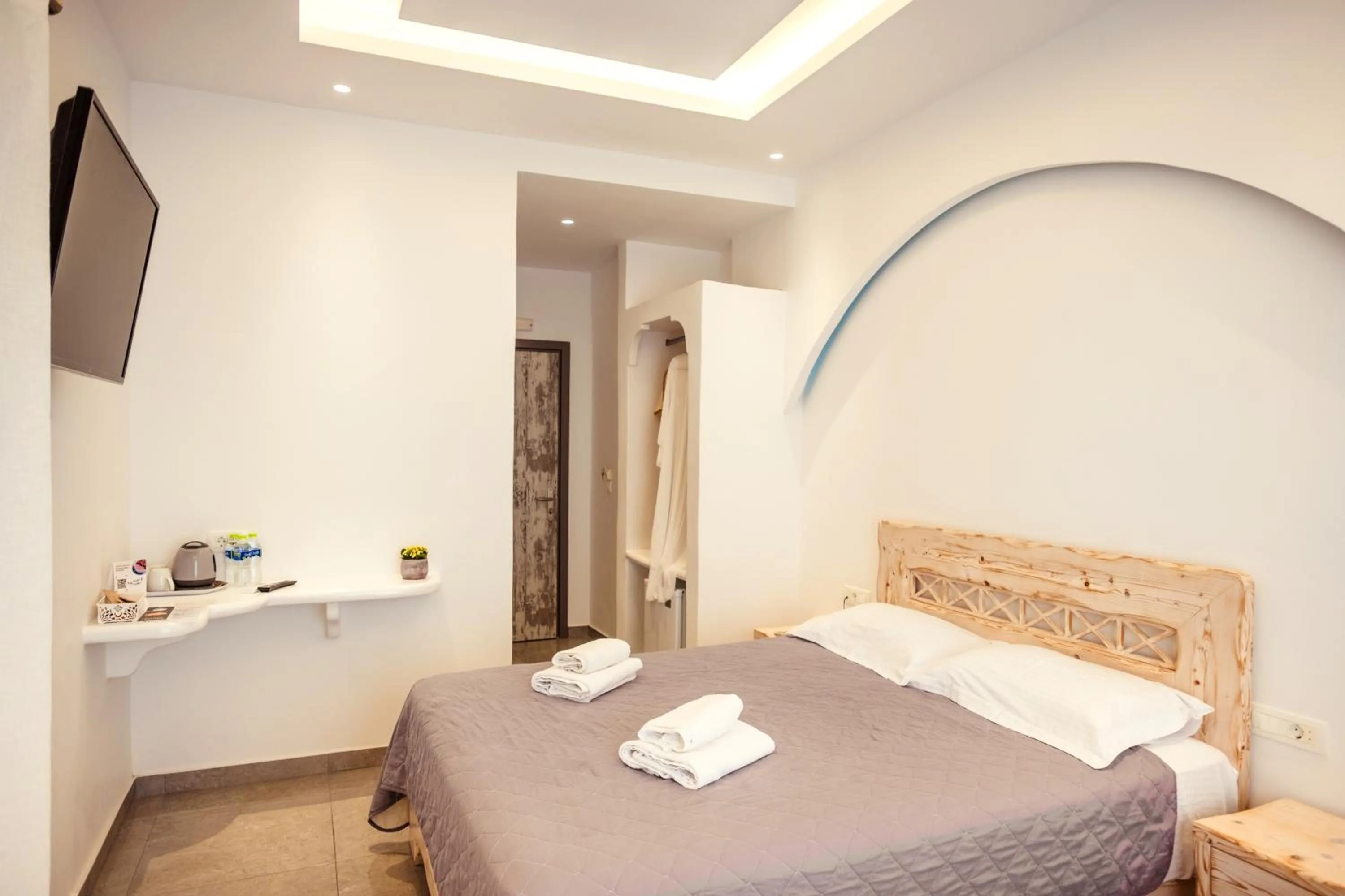 Bedroom in Cyclades Hotel