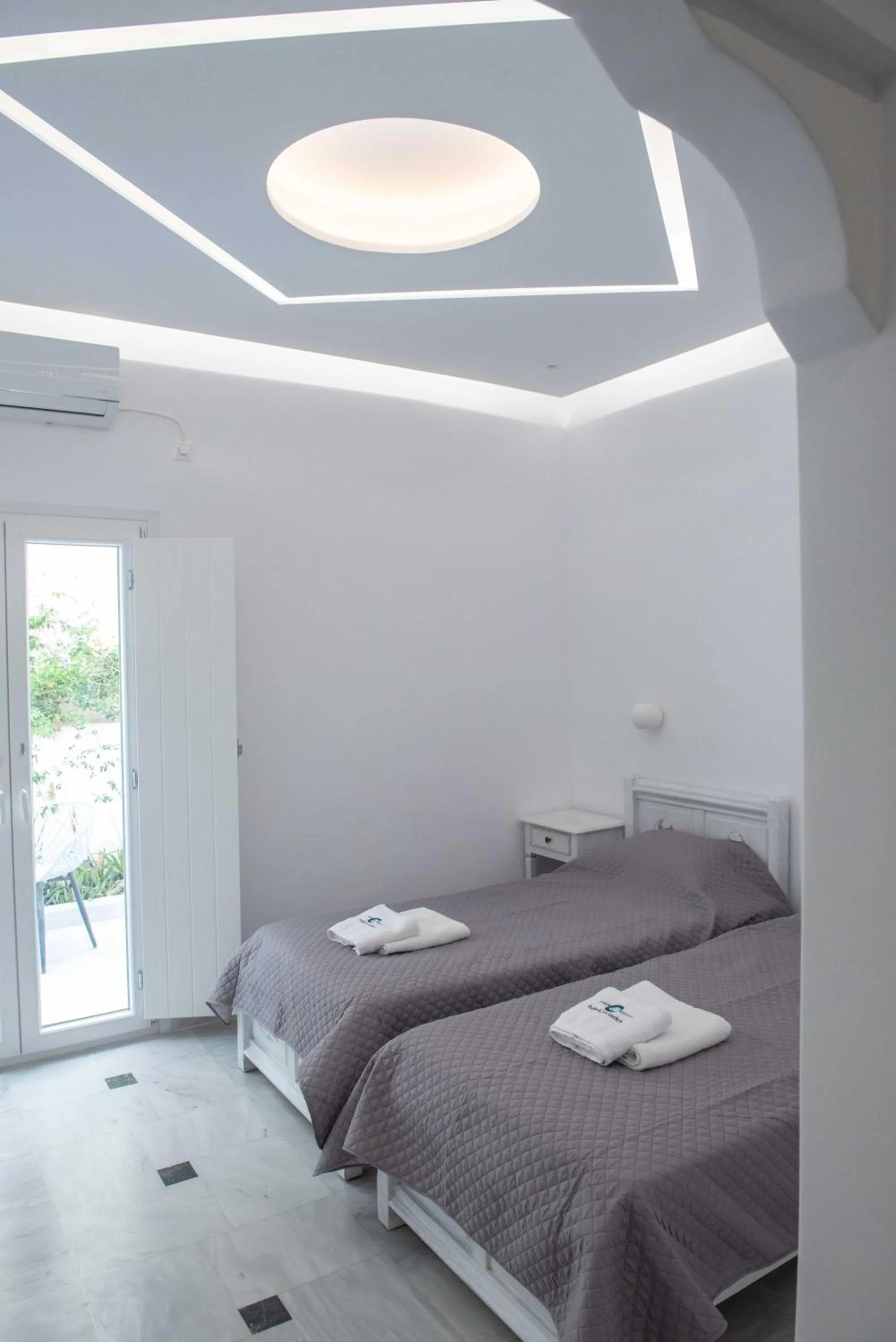 Bedroom in Cyclades Hotel