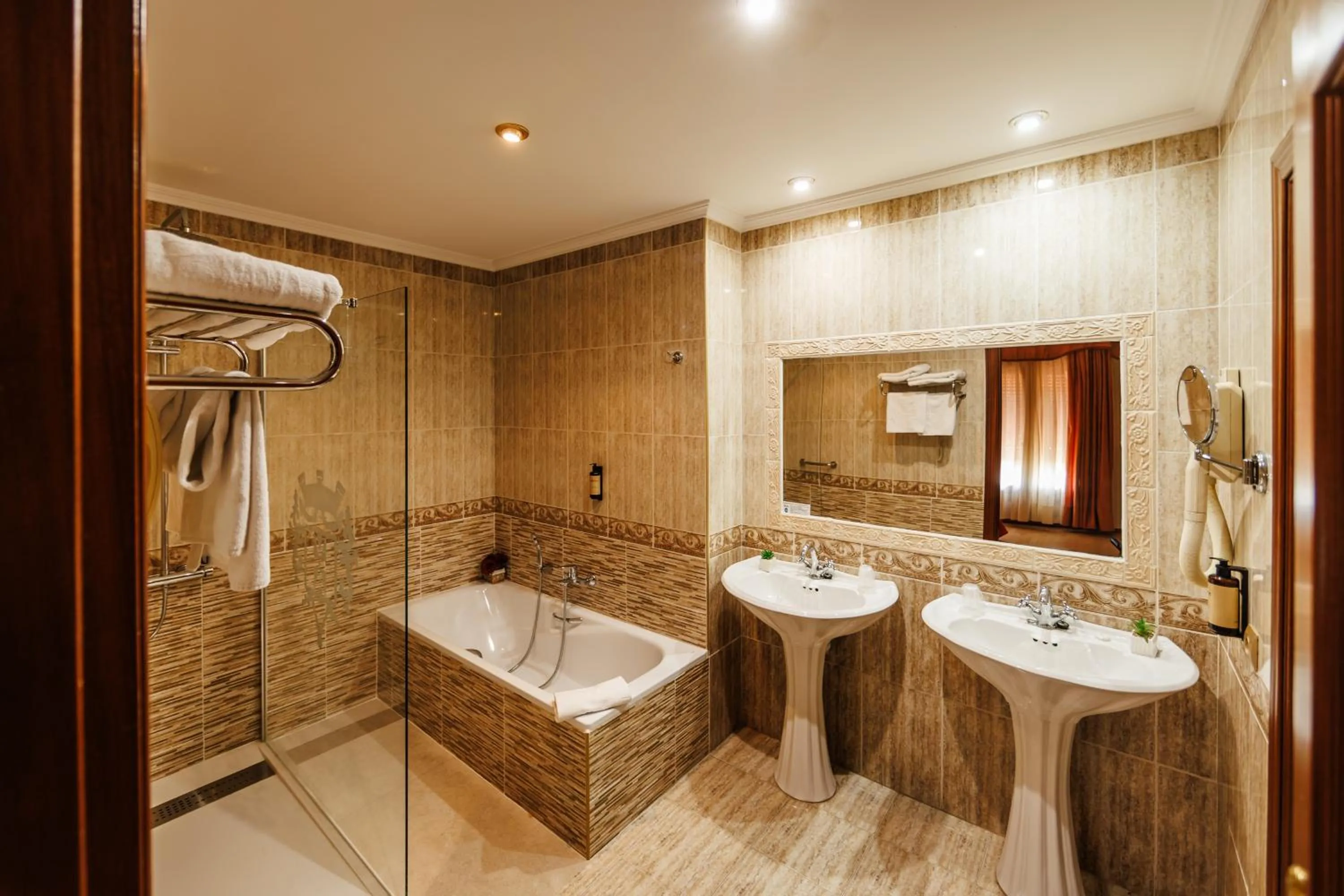 Bath in Hotel Acosta Vetonia