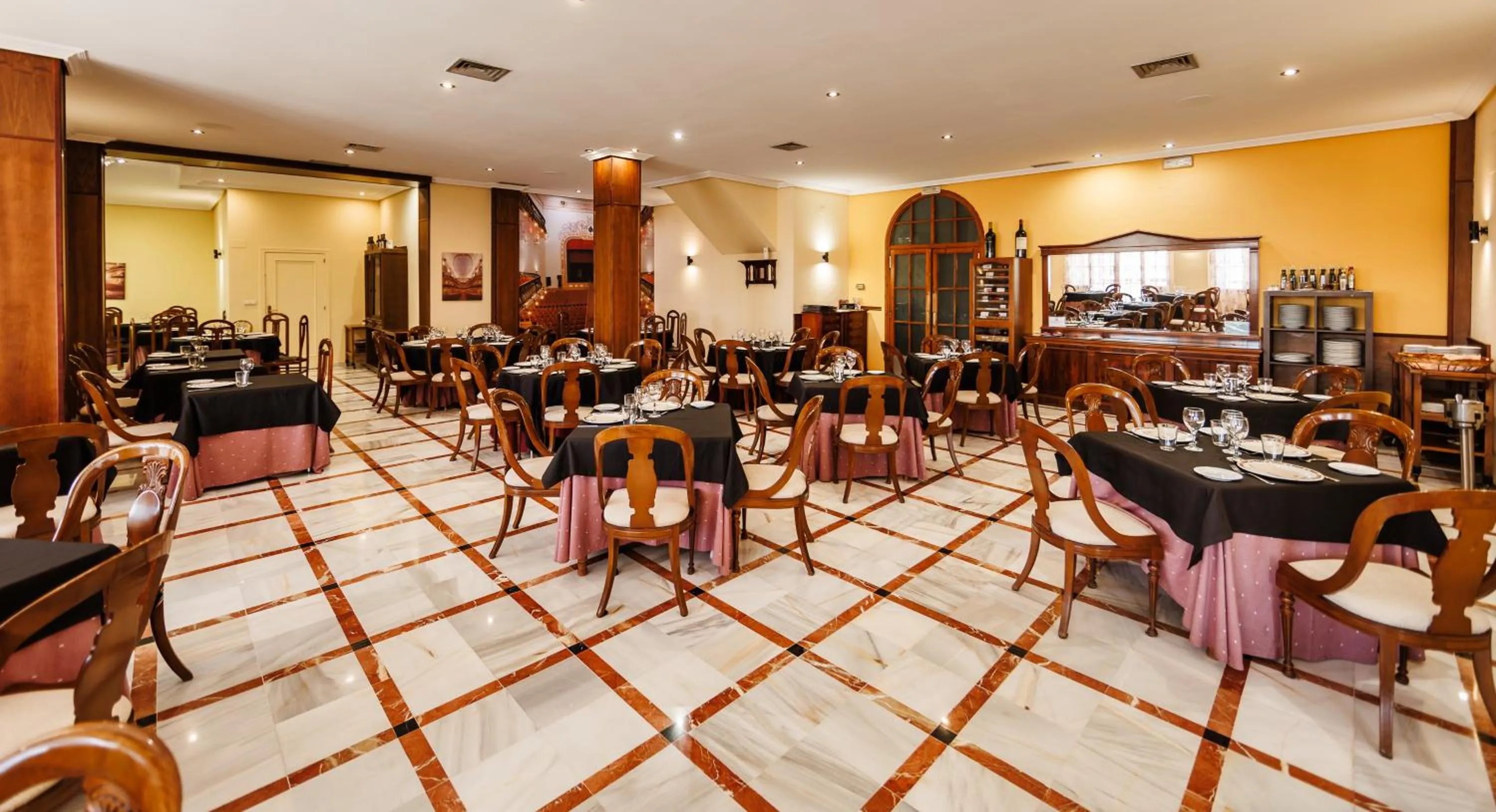 Restaurant/places to eat in Hotel Acosta Vetonia