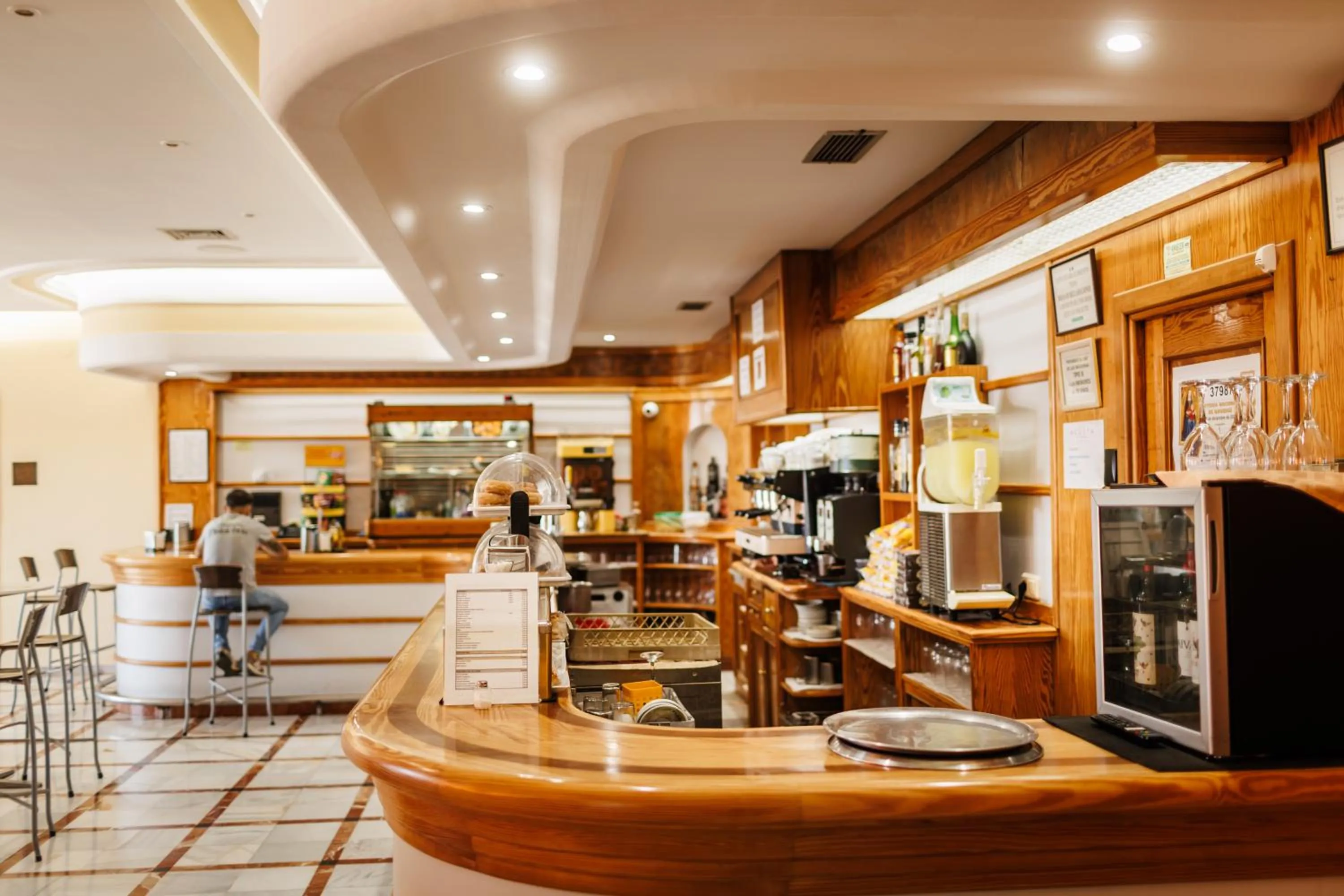 Lounge or bar in Hotel Acosta Vetonia