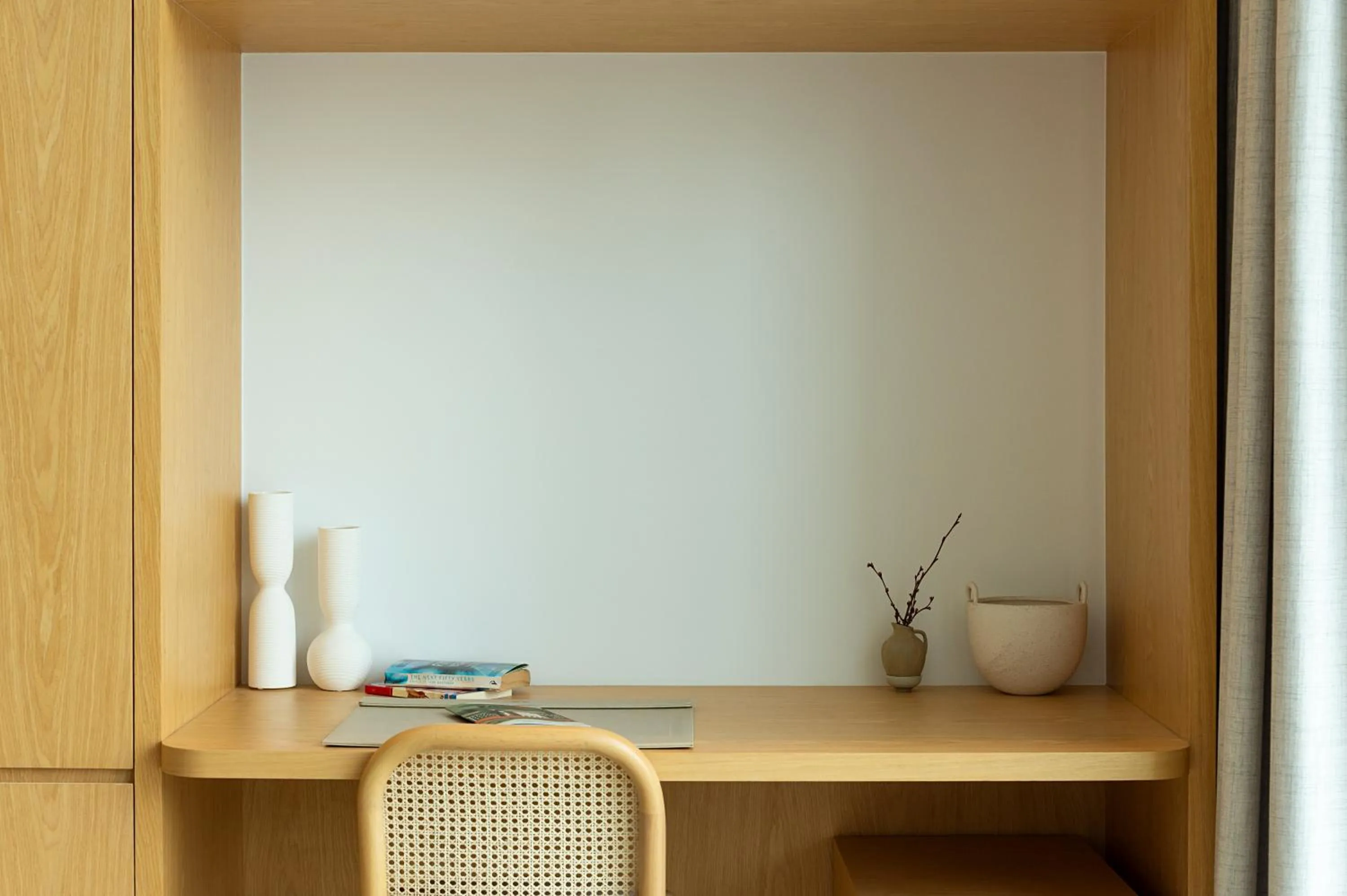 hair dresser in The Muse