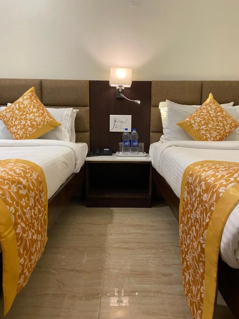 Bed in Le Shiv Executive Suite