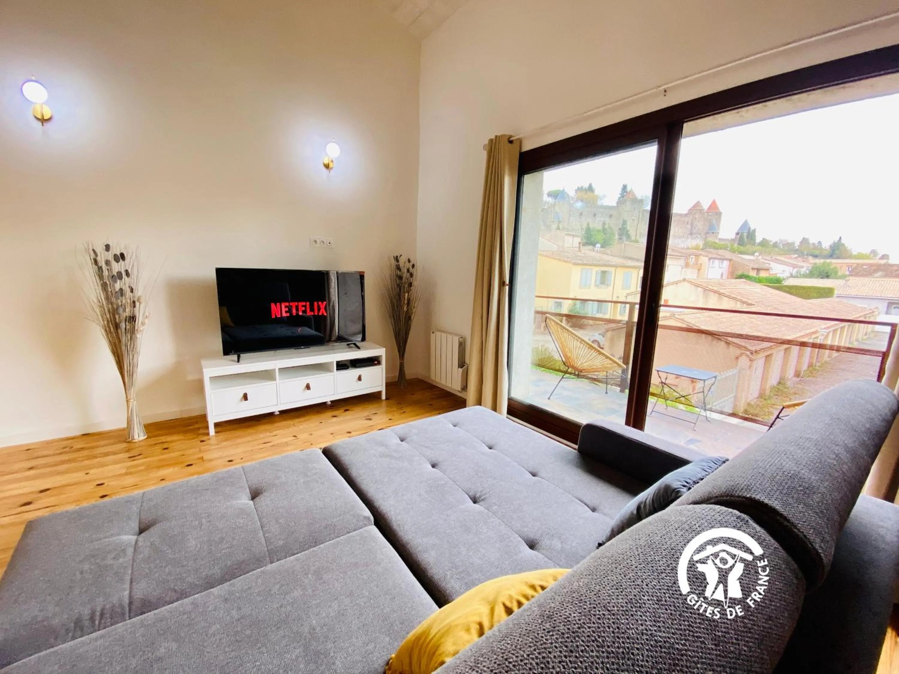 Loft cocon climatisé - Imprenable vue sur le château Comtal