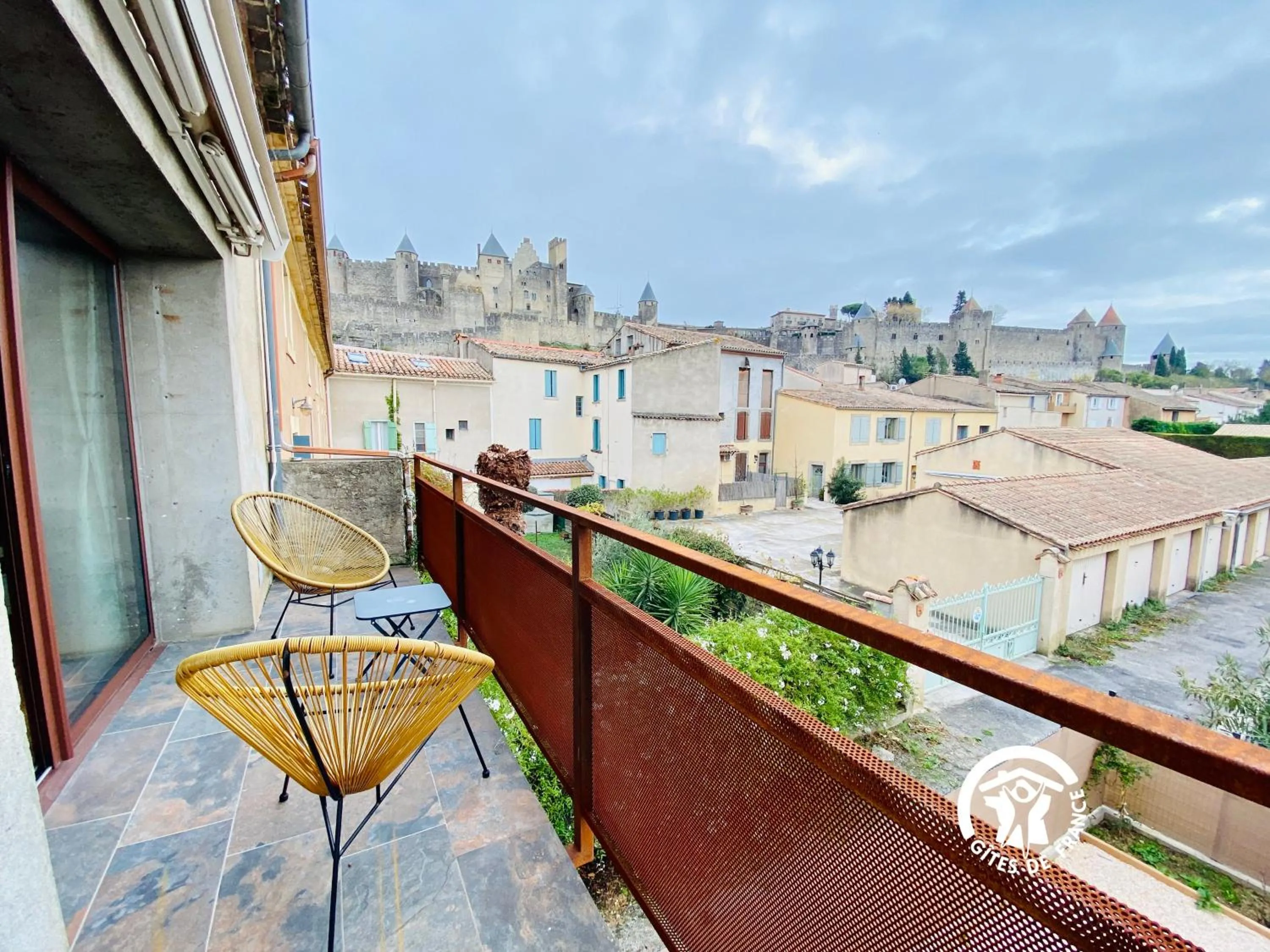 Loft cocon climatisé - Imprenable vue sur le château Comtal