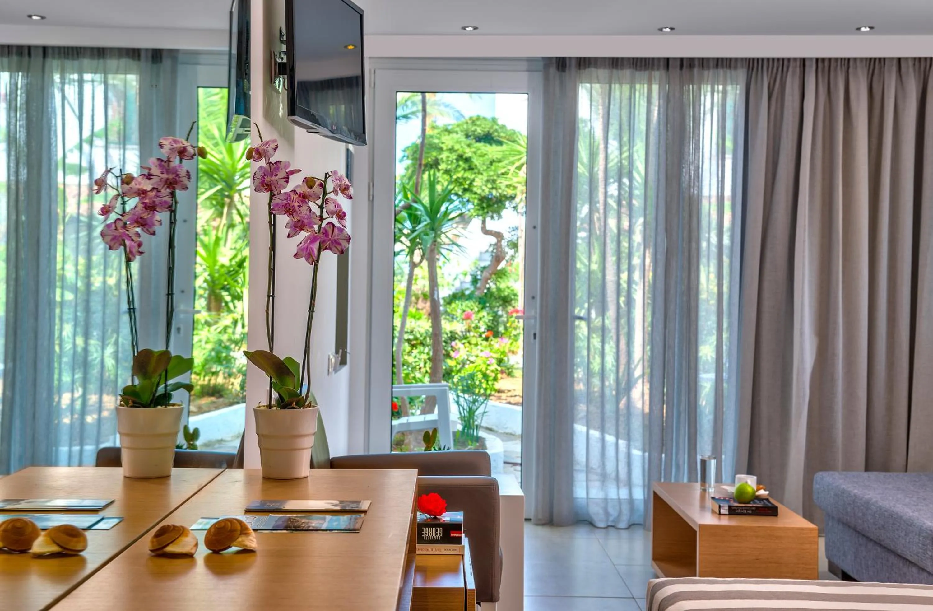 Garden view in Happy Days Beach Hotel