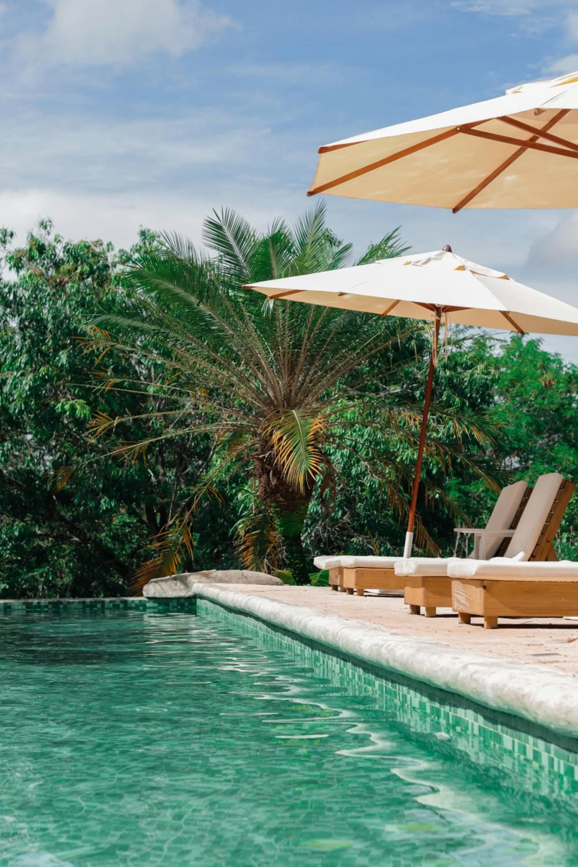 Swimming pool in Baguá Bangalôs