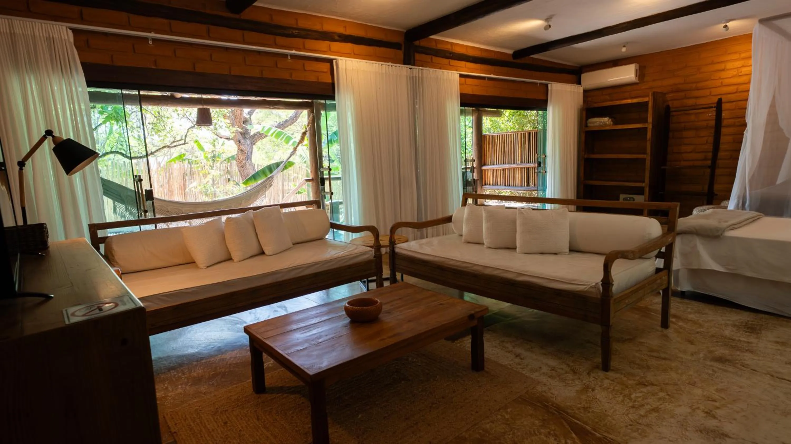 Bed in Baguá Bangalôs