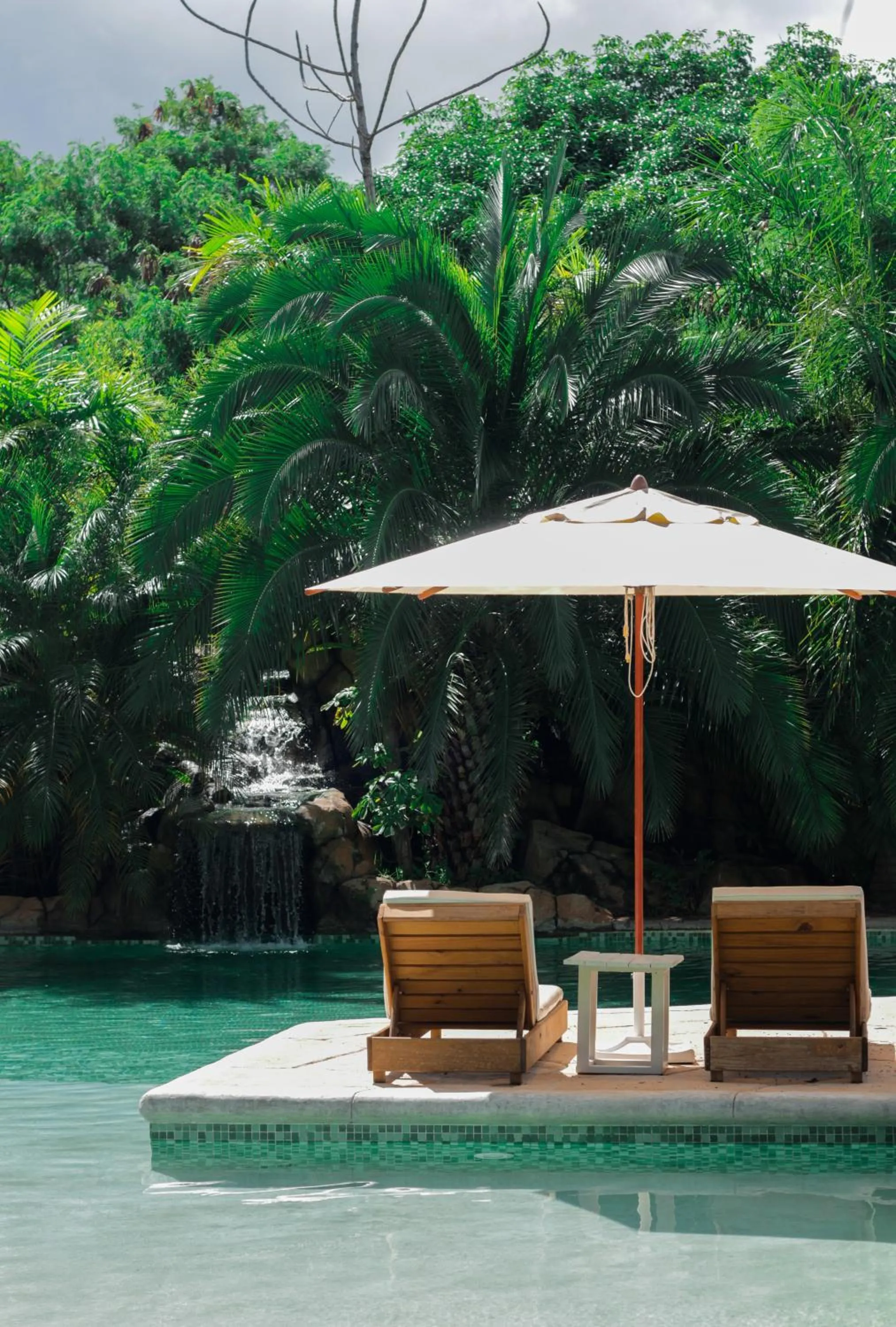 Swimming pool in Baguá Bangalôs