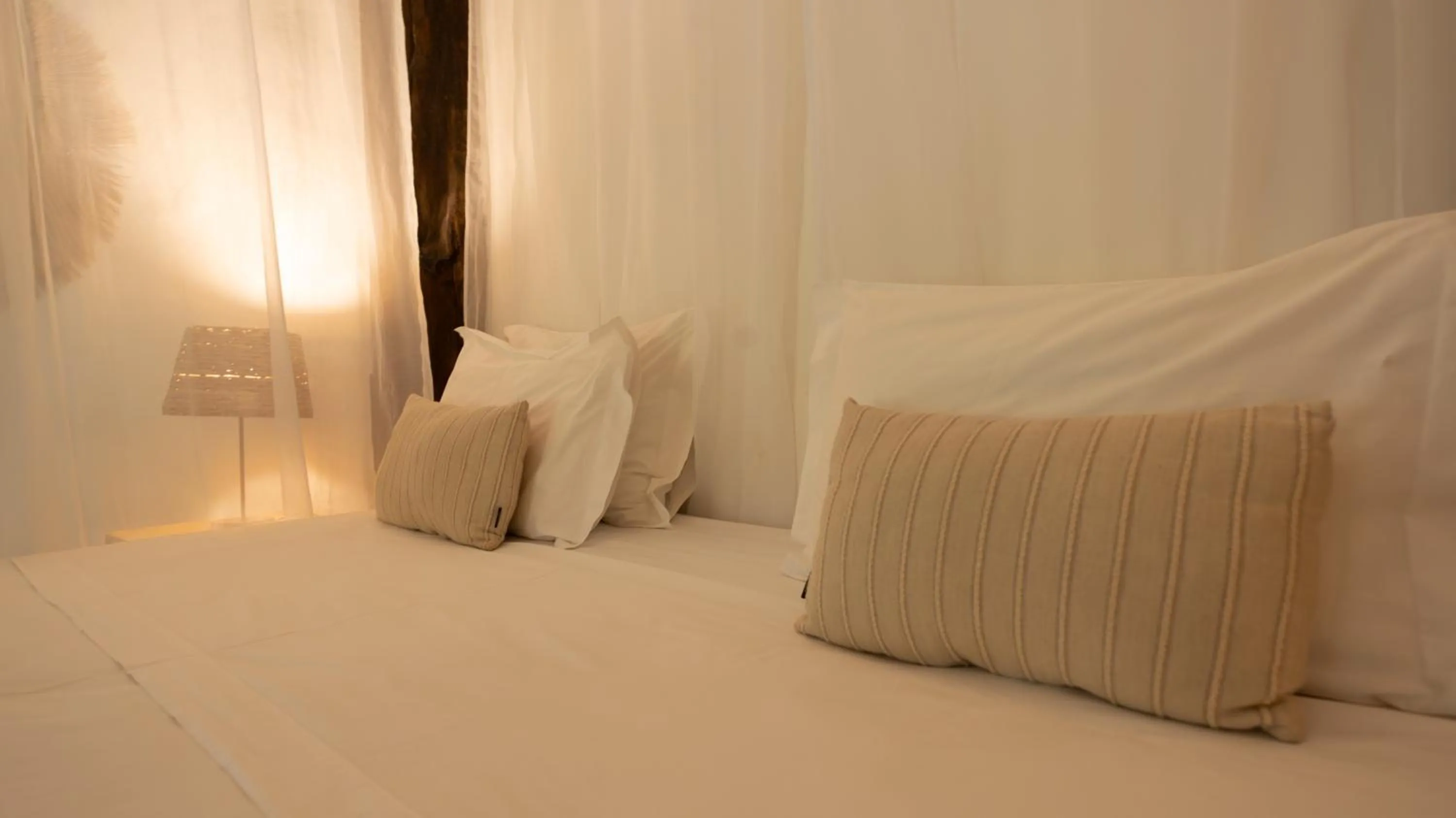 Bed in Baguá Bangalôs