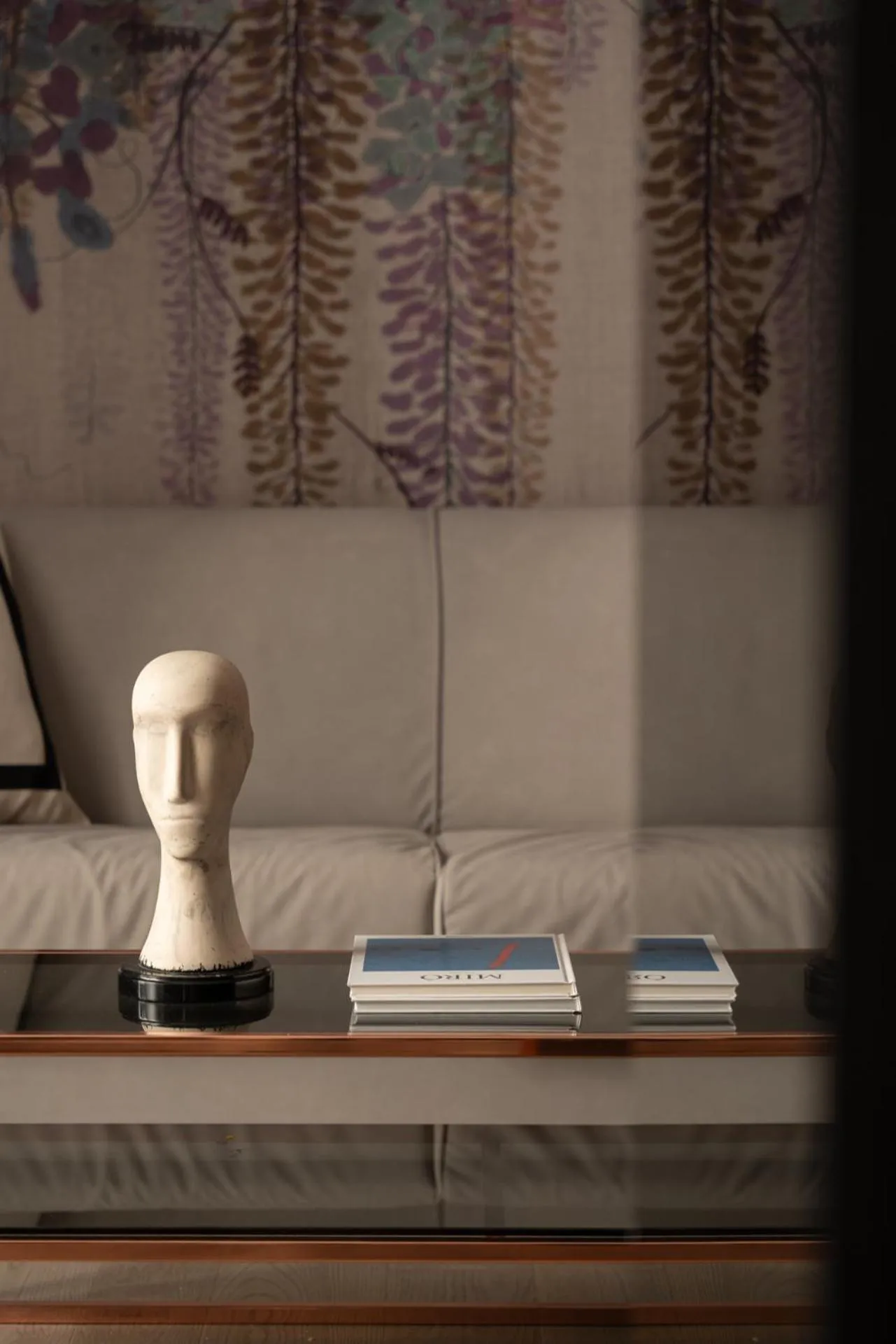 Photo of the whole room in Agra Suites