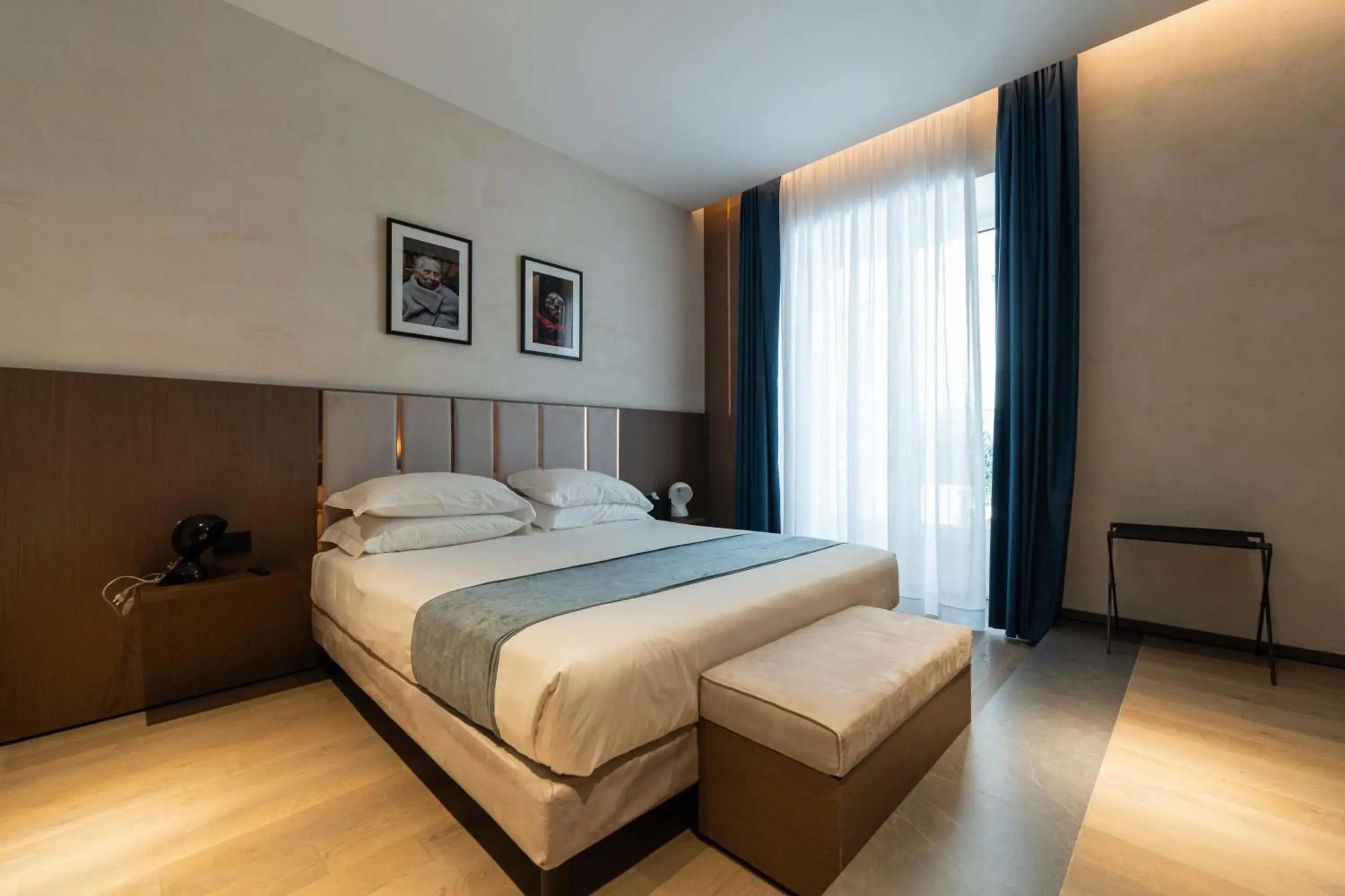 Bed in Agra Suites Bed in Agra Suites