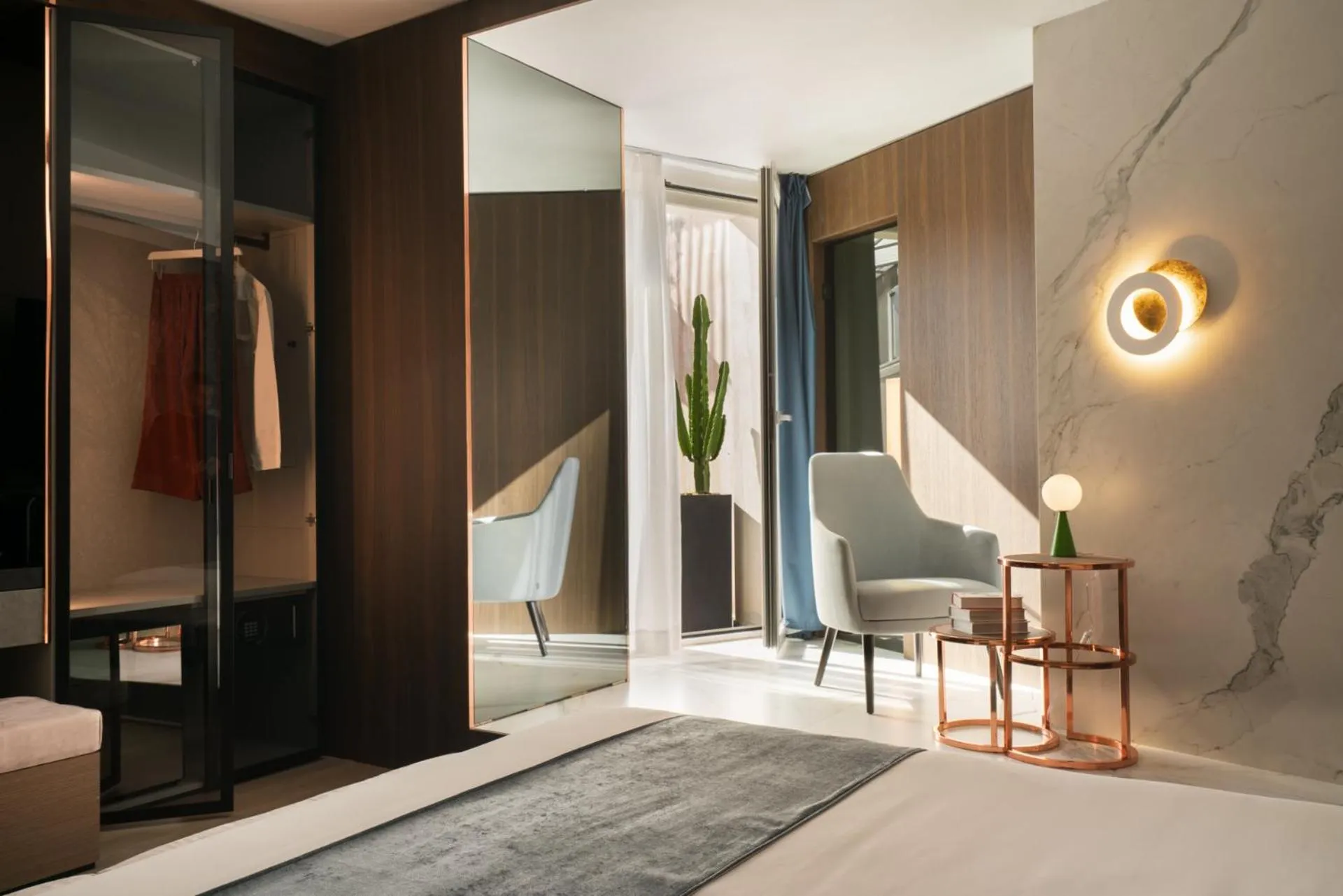 Living room in Agra Suites