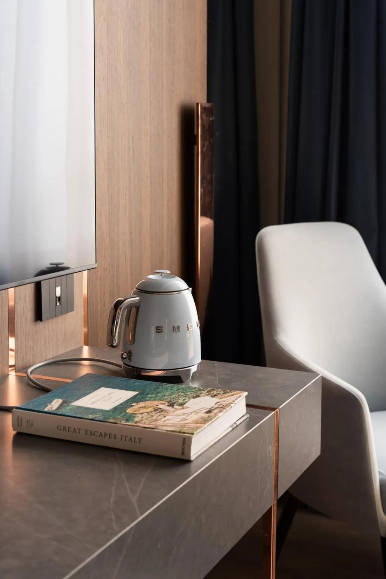 Seating area in Agra Suites