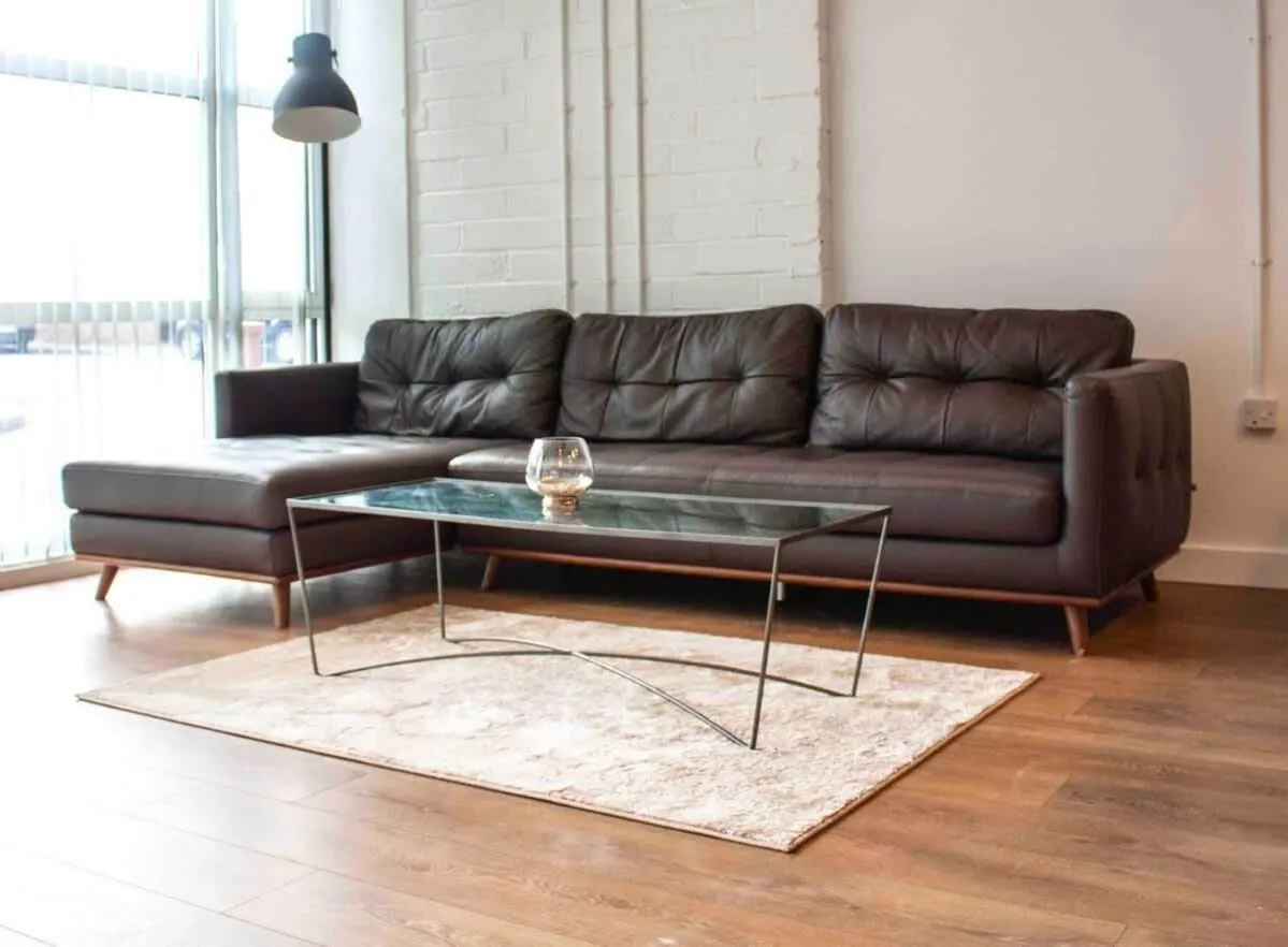 Spacious Industrial style Apartment