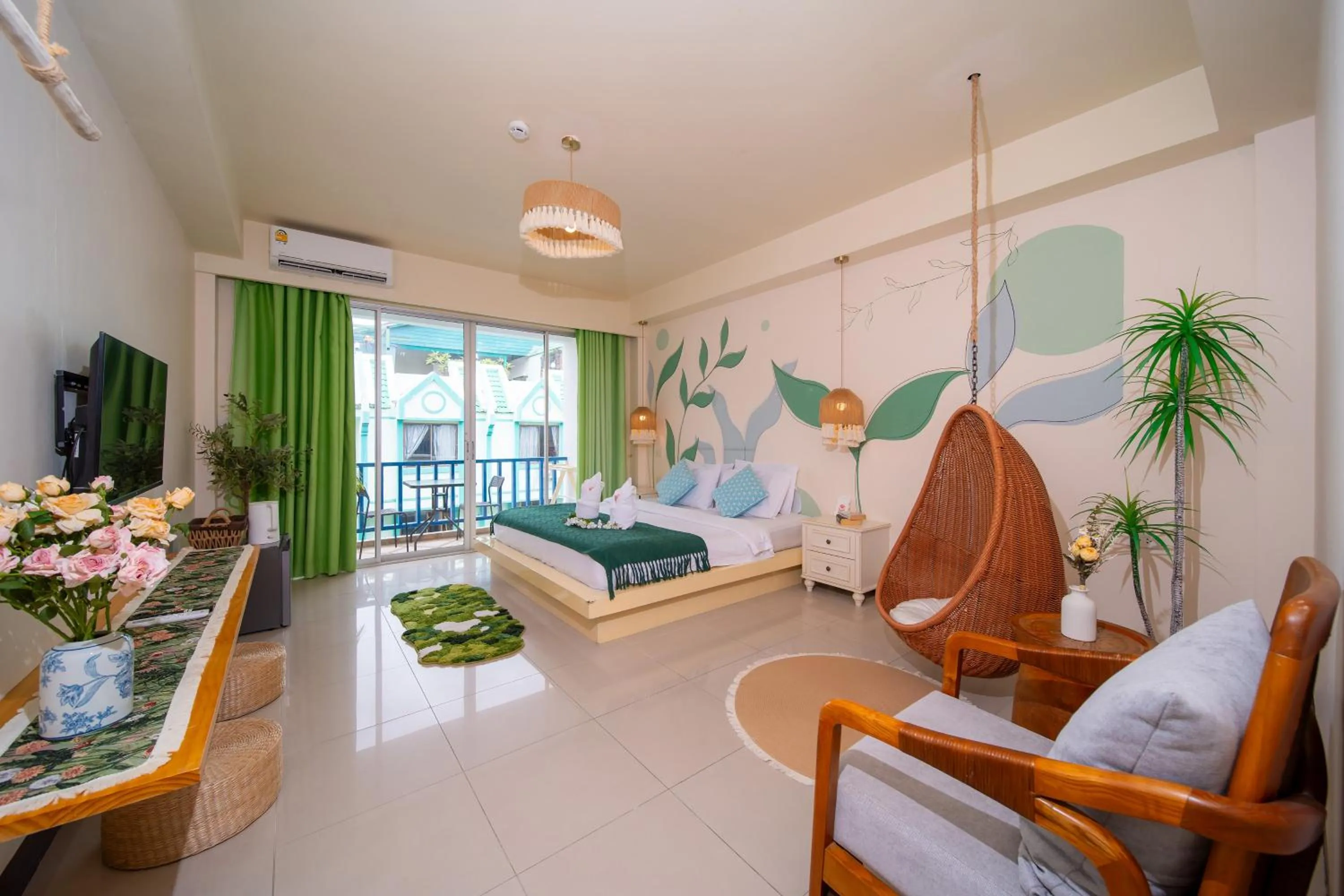 Patong Beach Side Hotel