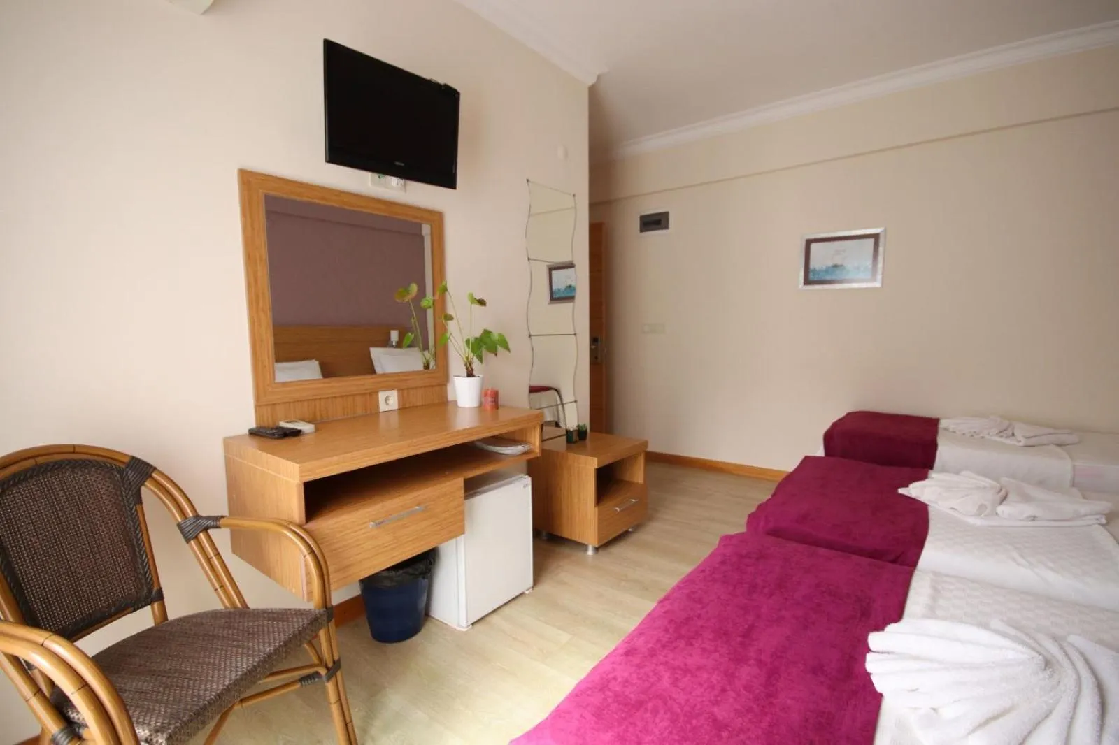 Bed in Siriusmi Hotel