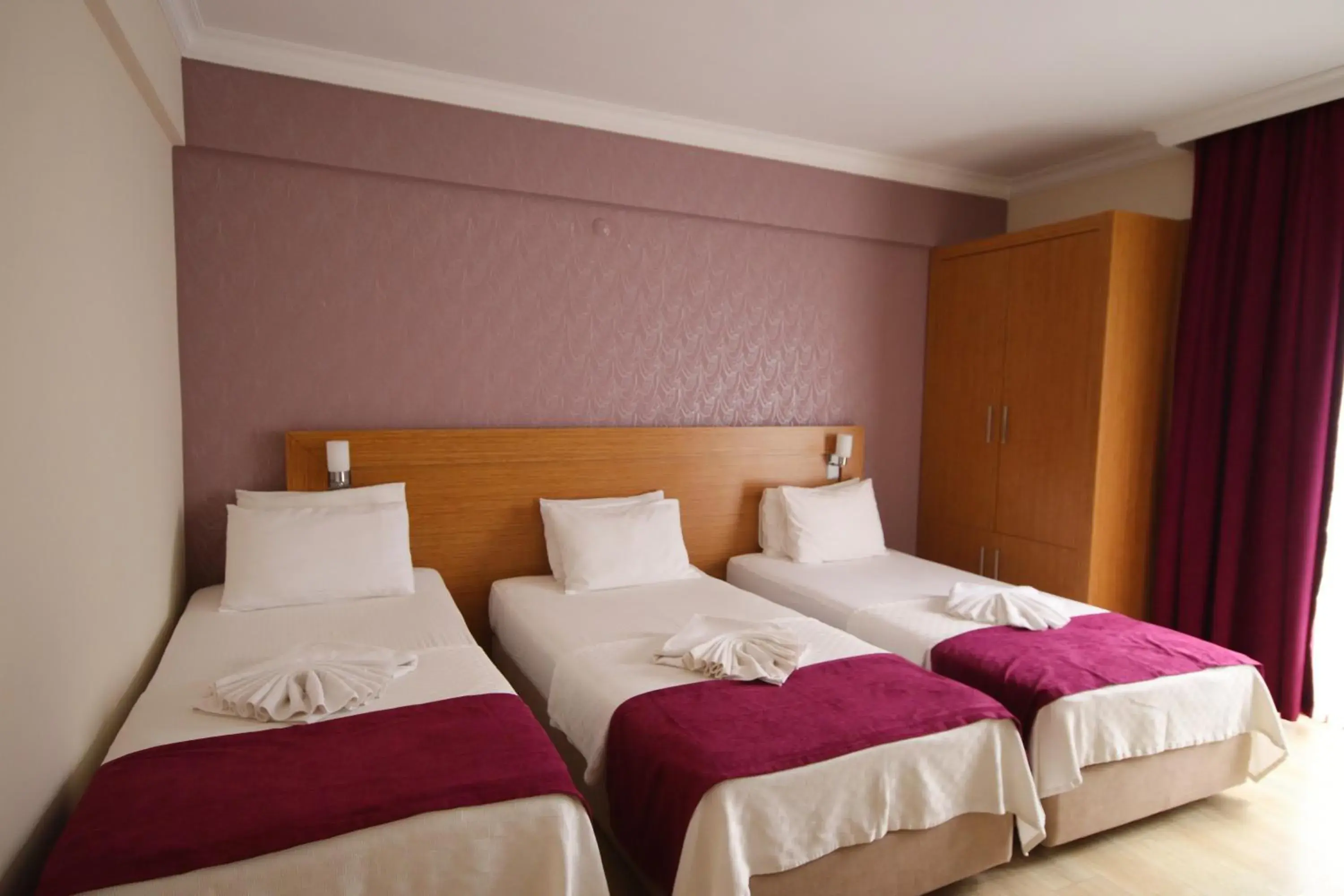 Sea view, Bed in Siriusmi Hotel Sea view, Bed in Siriusmi Hotel