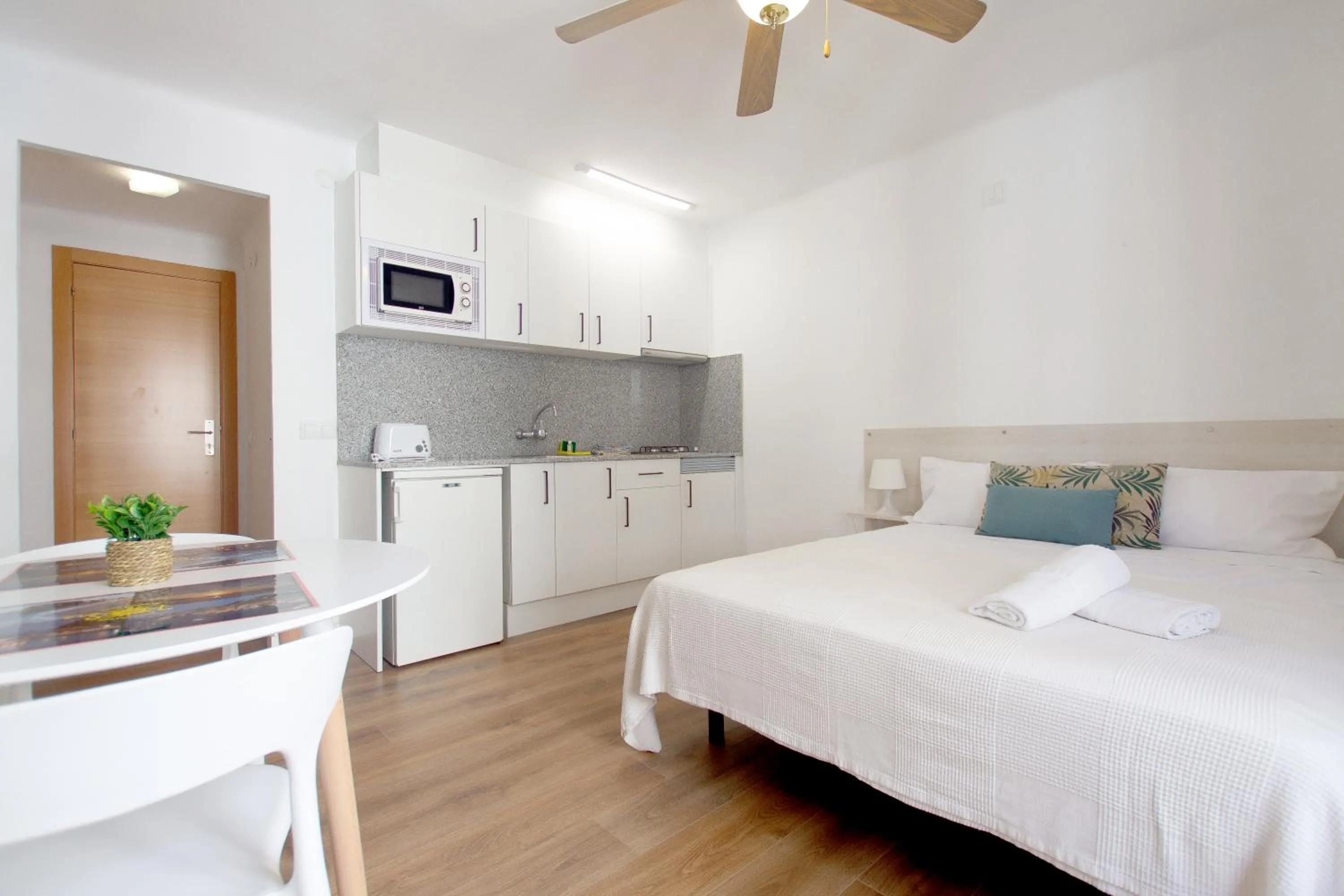 Bed in Apartamentos El Sol II