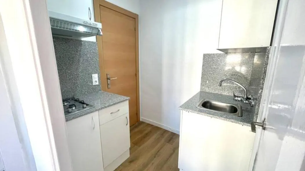 Kitchen or kitchenette in Apartamentos El Sol II