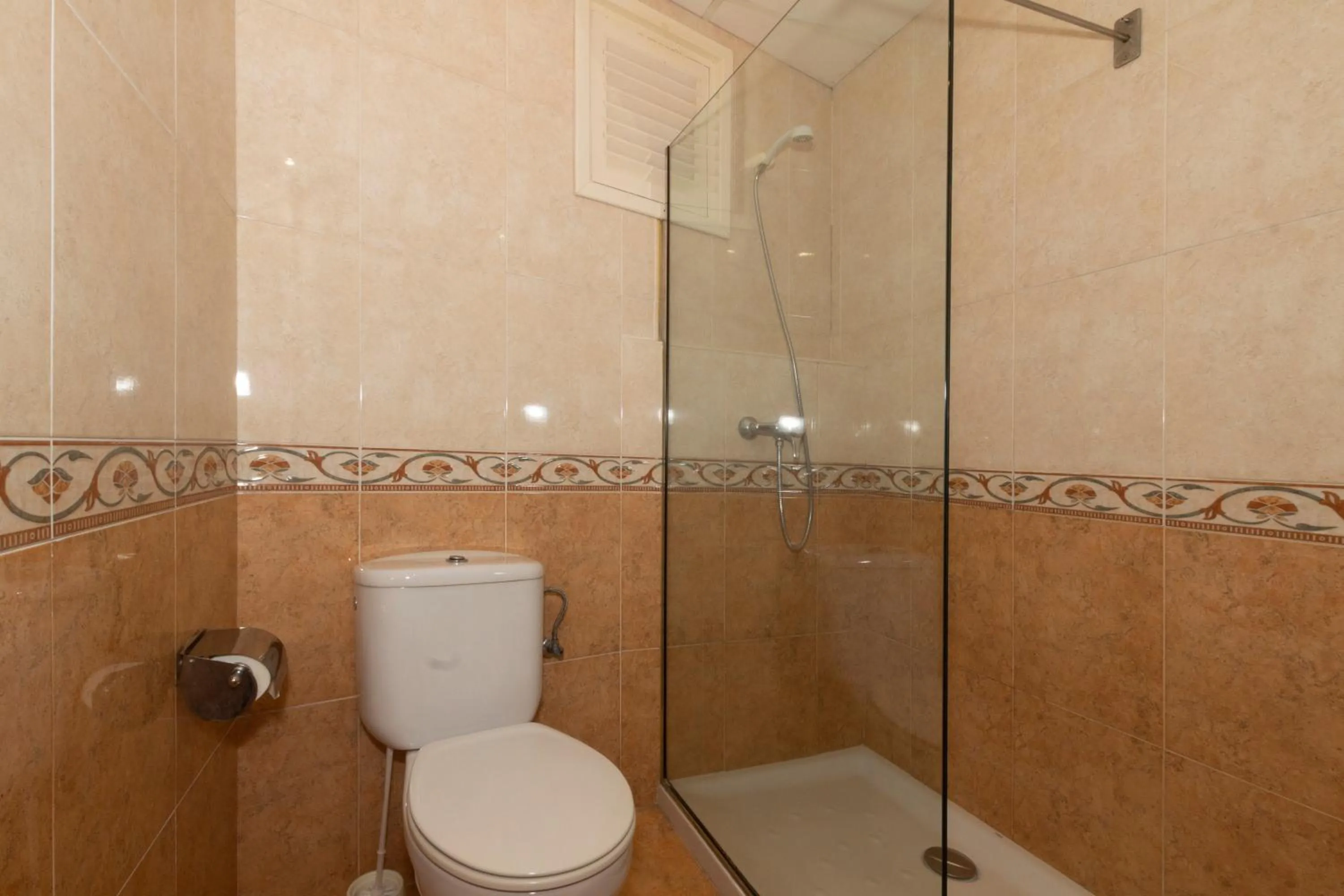 Bathroom in Apartamentos El Sol II